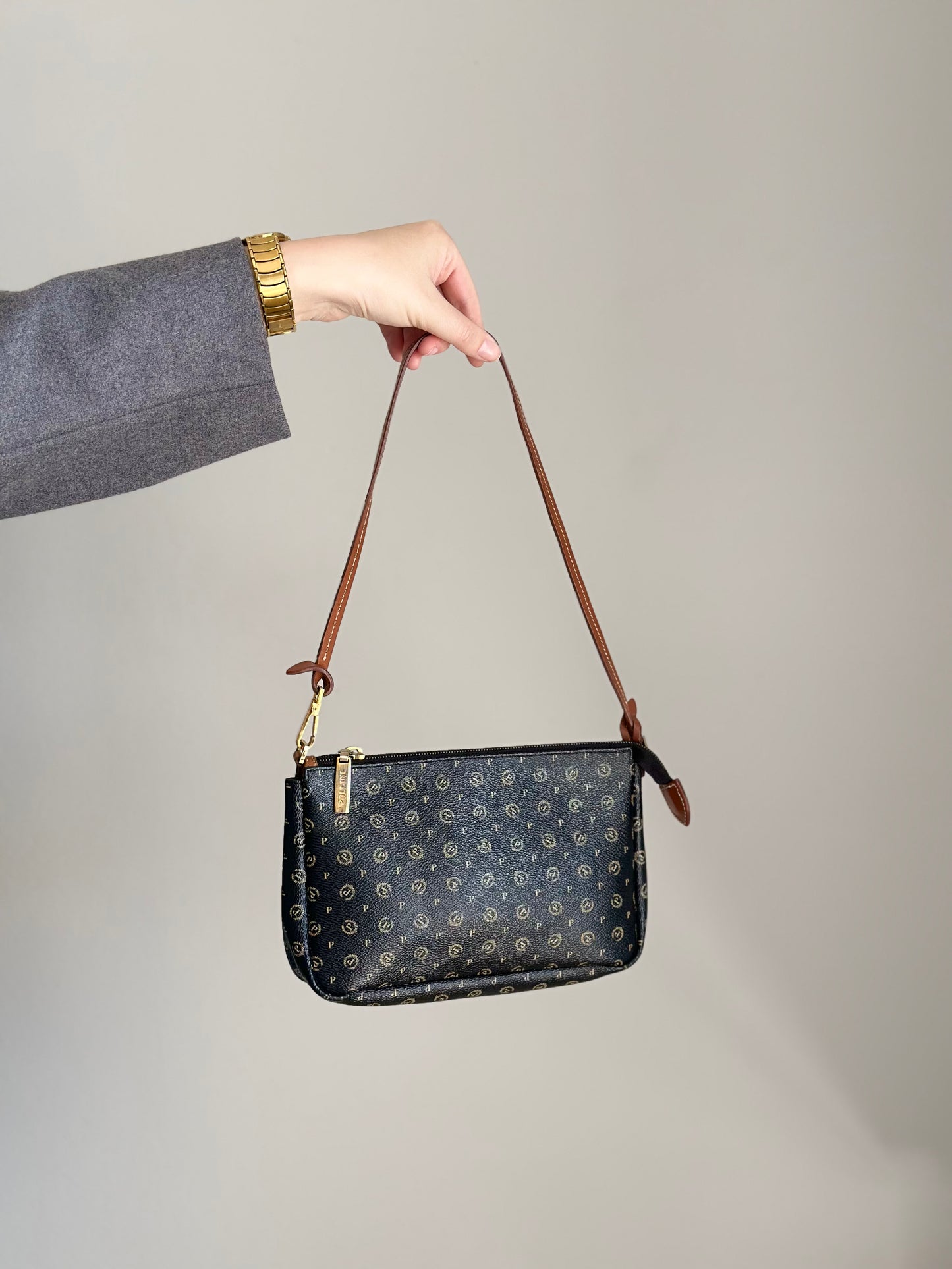 Incredible baguette bag by Pollini