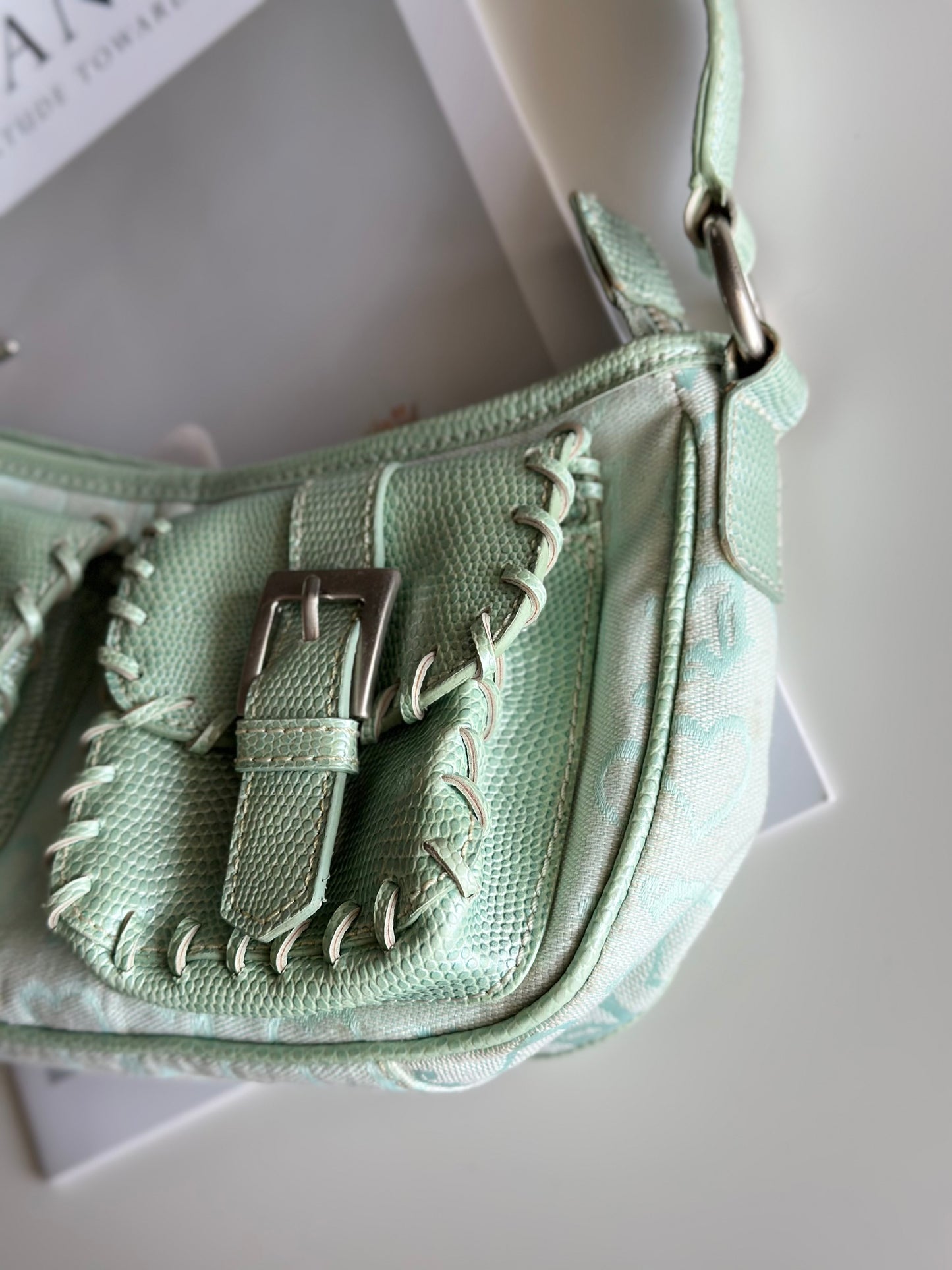 Vintage early 2000s JLo by Jennifer Lopez baguette bag