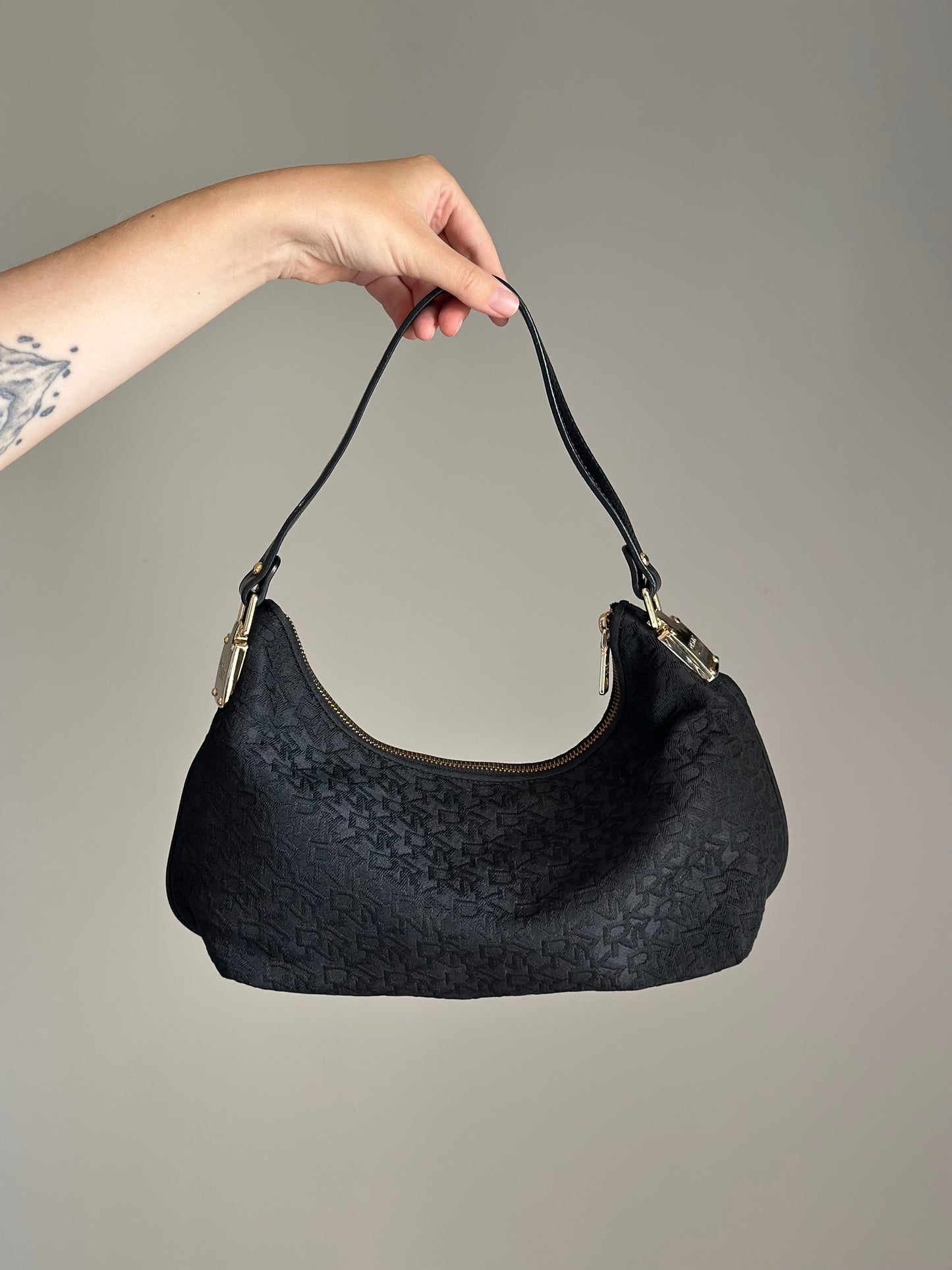 Sophisticated vintage DKNY shoulder hobo bag