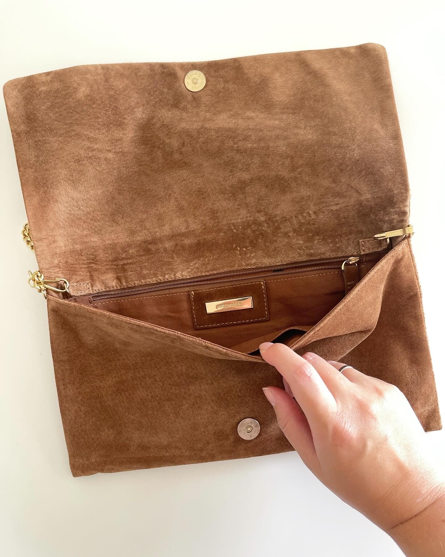 Lovely vintage caramel suede bag