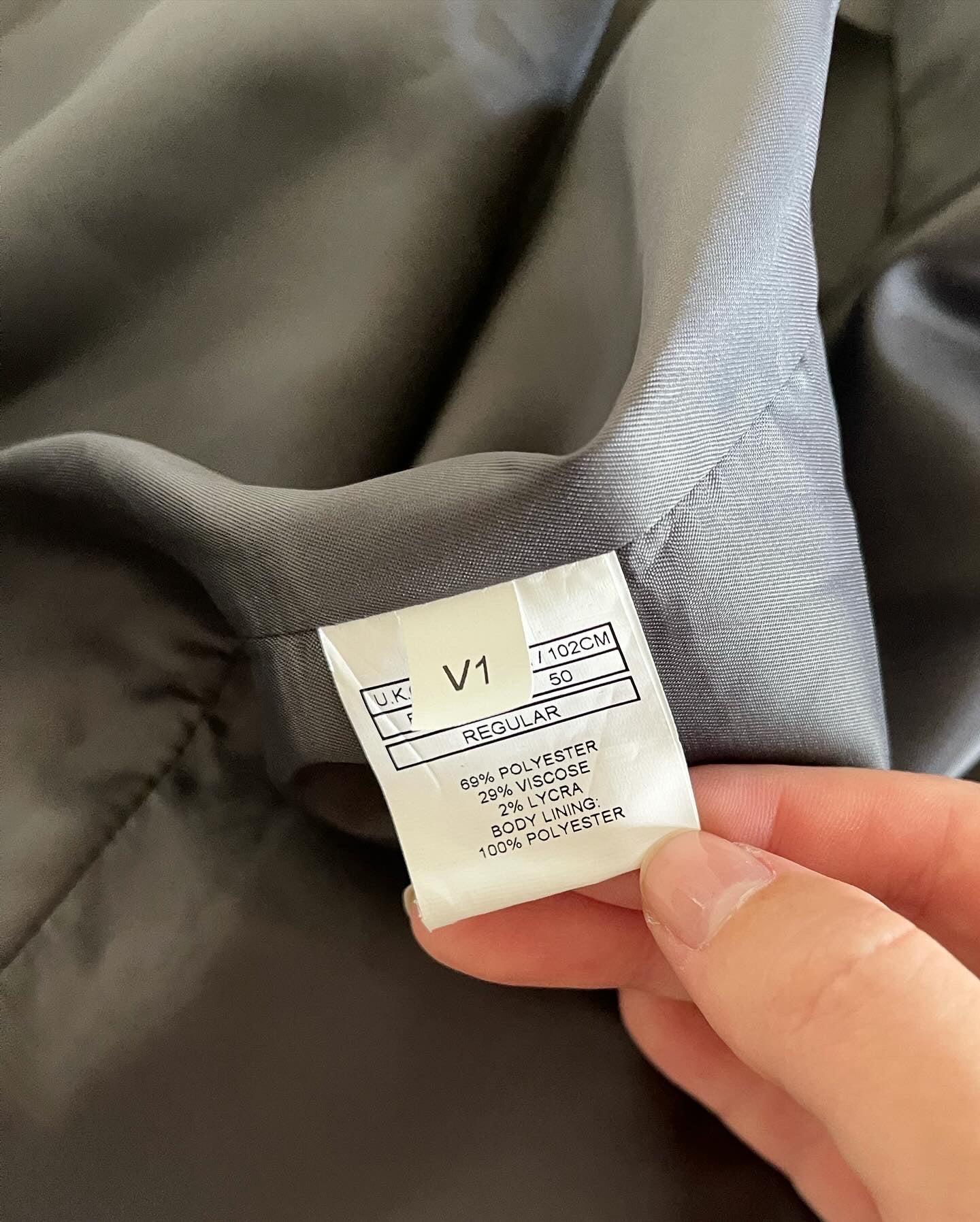 Lovely black viscose blend waistcoat