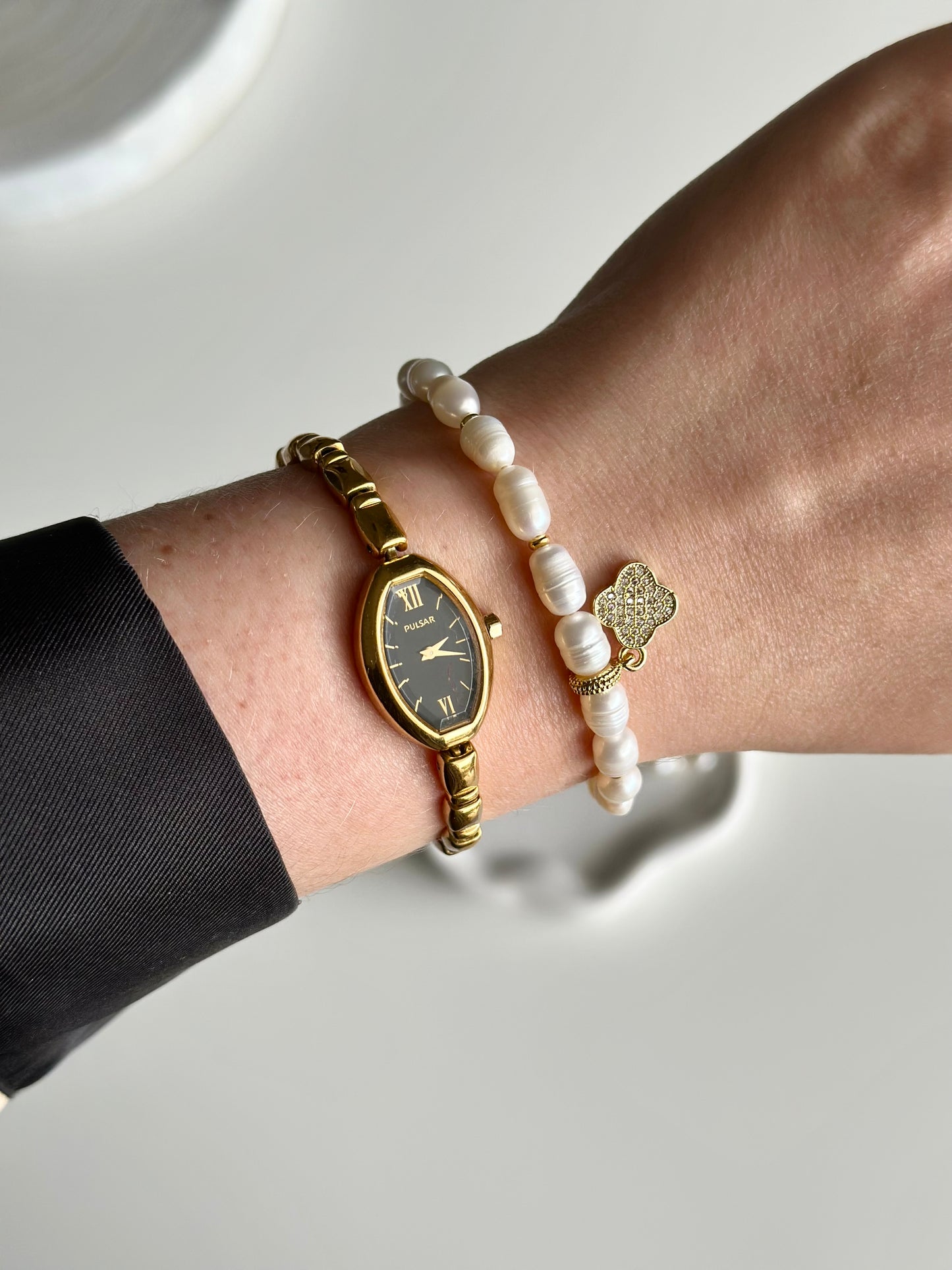 Stunning rare vintage Pulsar quartz watch