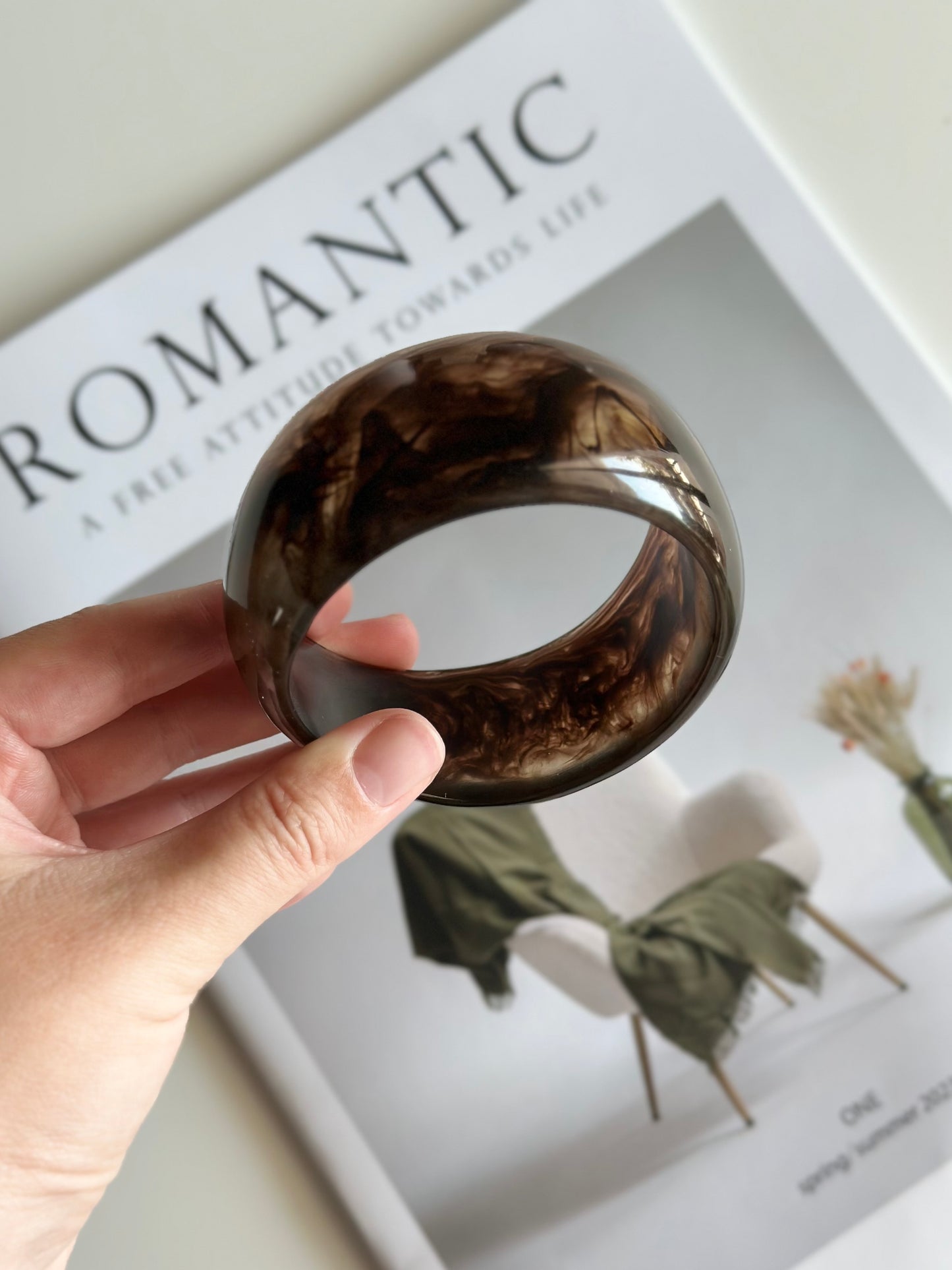Eye-catching vintage lucite bracelet
