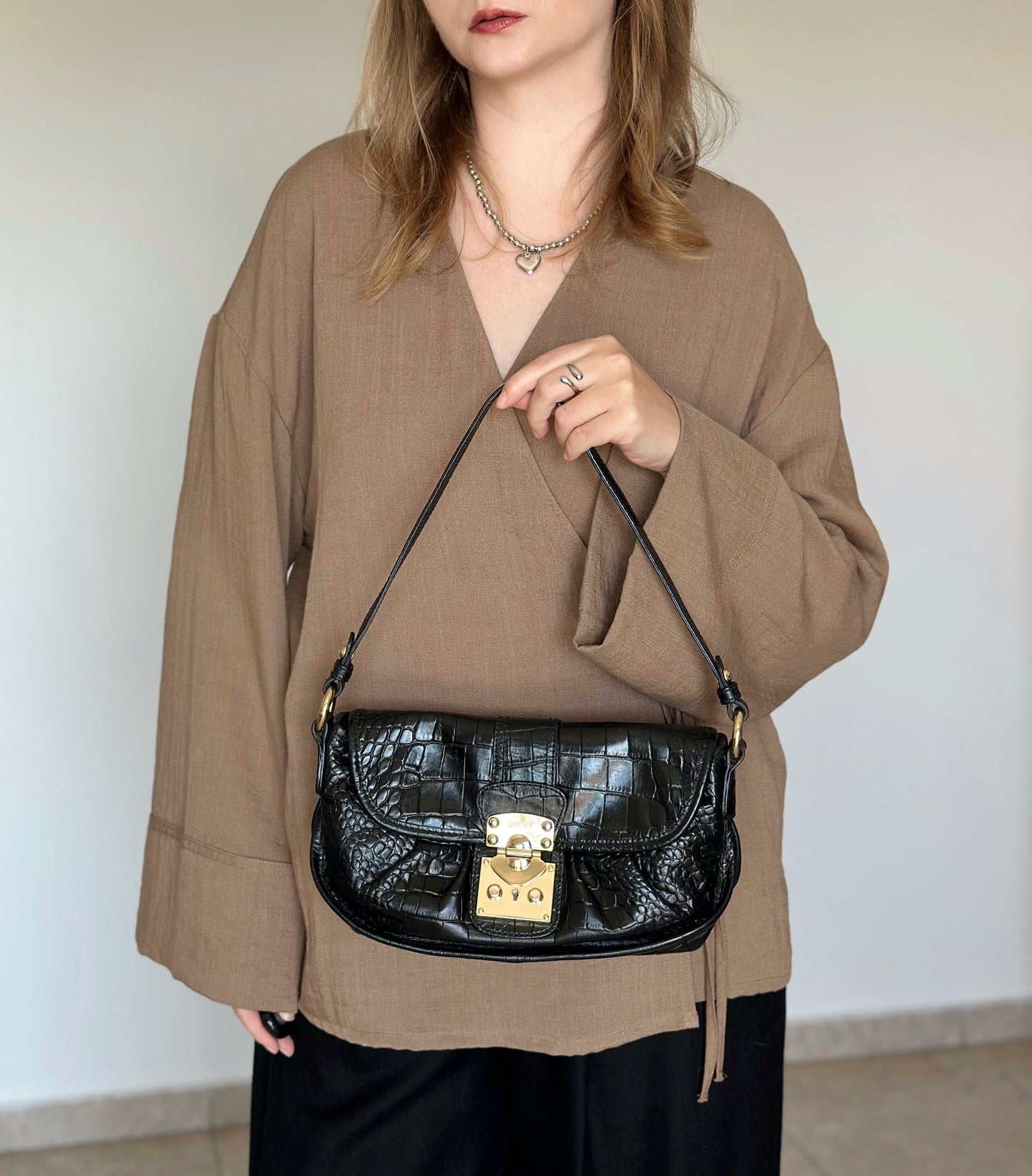 Stunning vintage leather baguette bag DKNY (2000s)