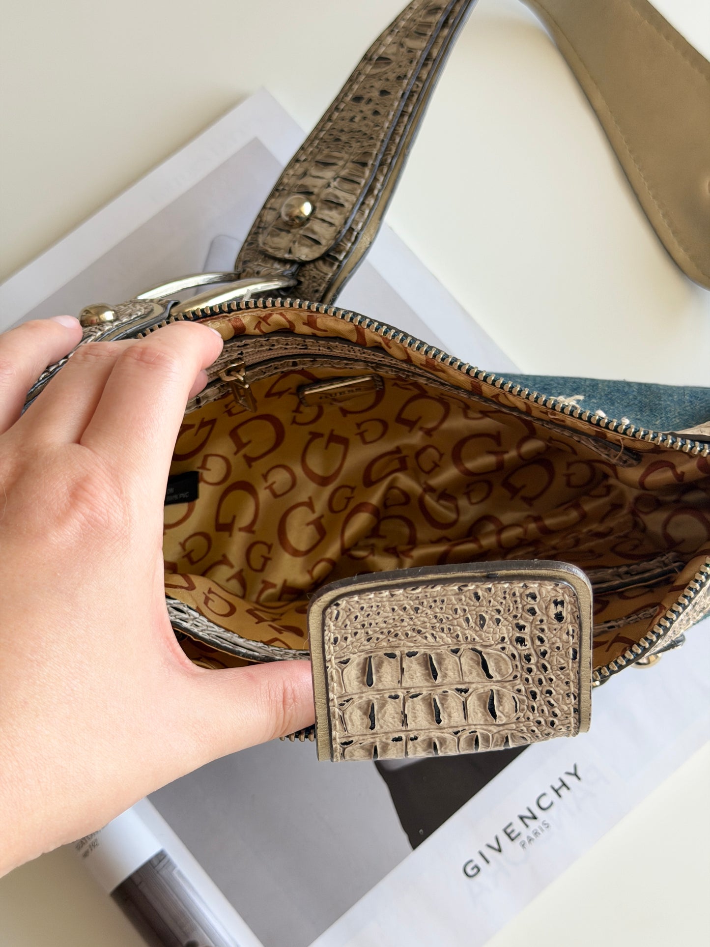 Iconic vintage Guess denim bag