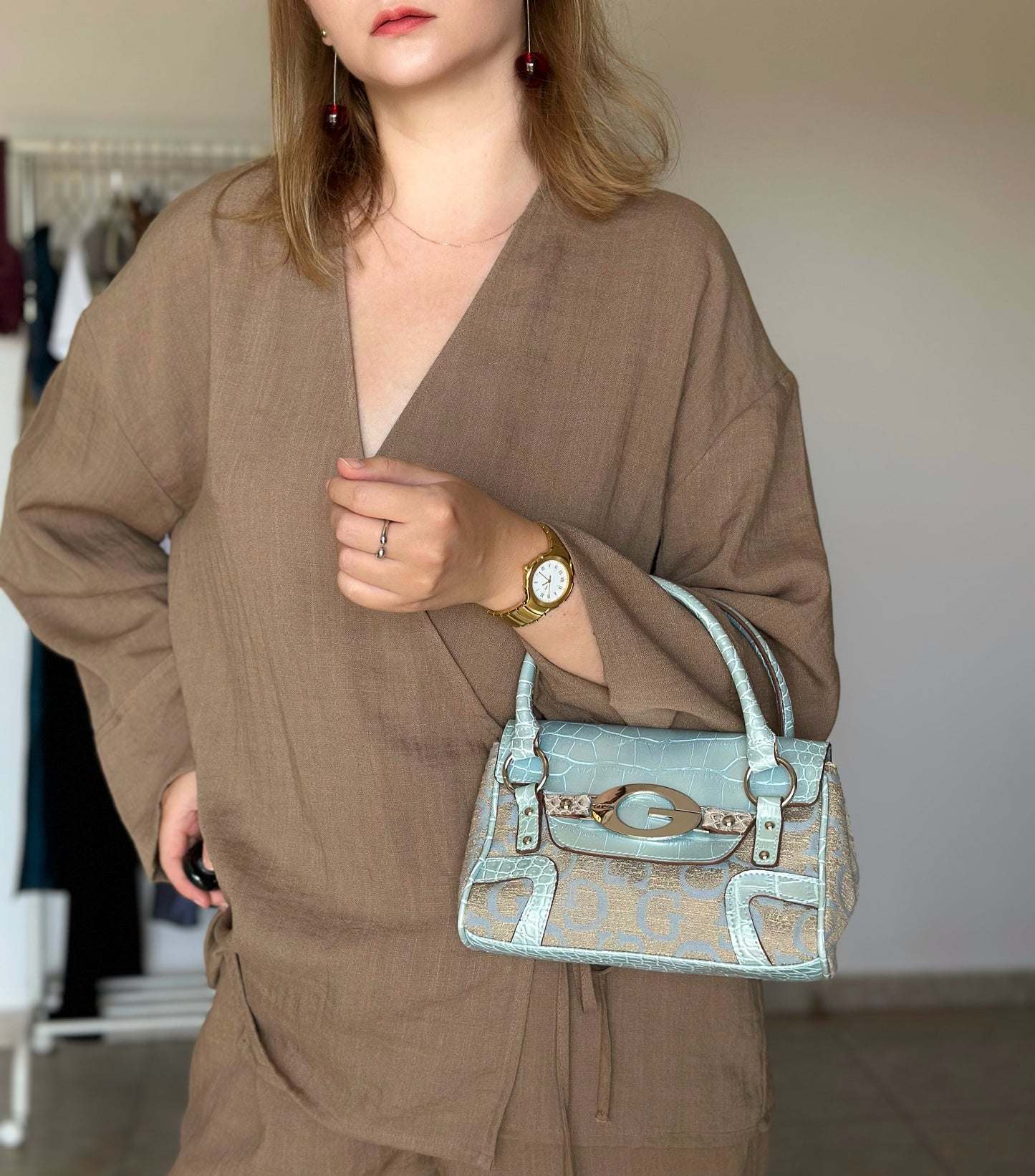 Сute vintage monogram bag Guess