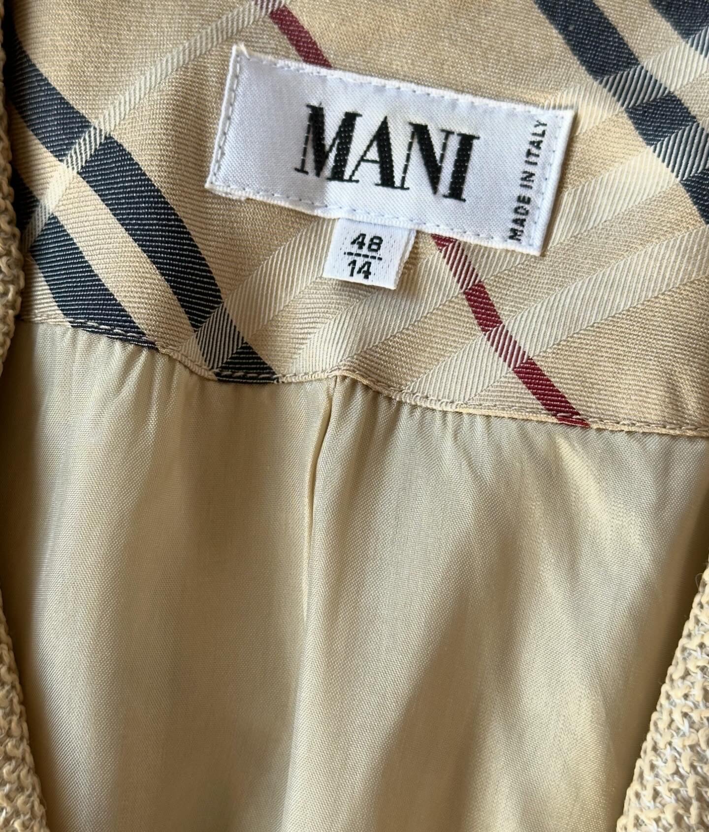 Vintage beige plaid blazer by Mani (Giorgio Armani line)