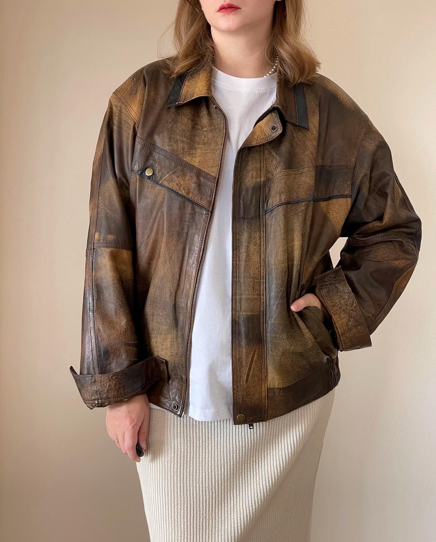 Vintage oversized bomber jacket made of leather effect fabric (90s)