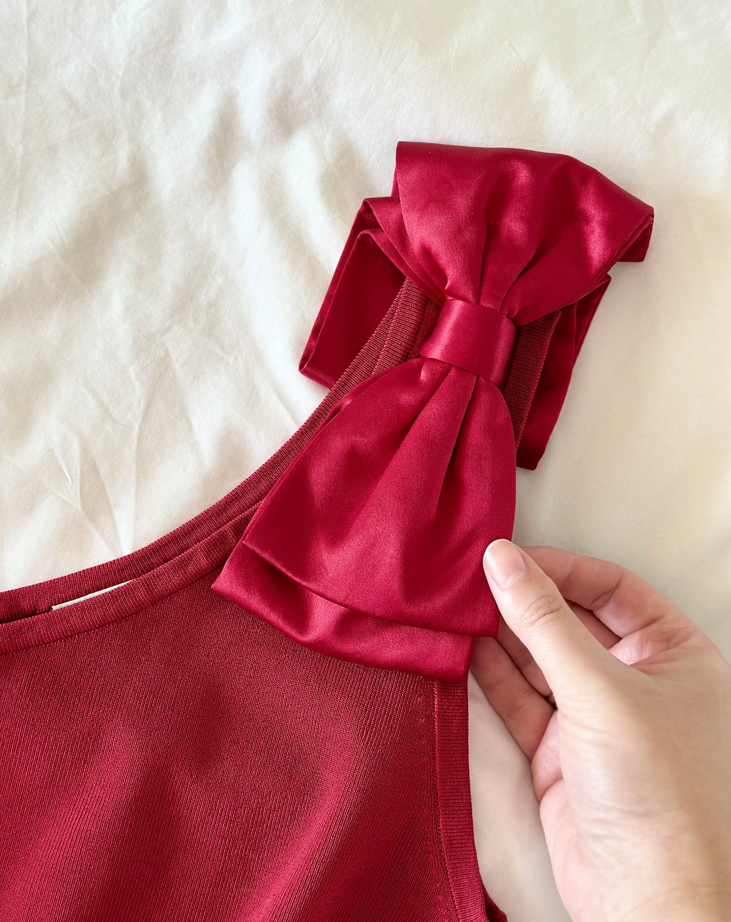 Incredible vintage red top with bow by Karen Millen