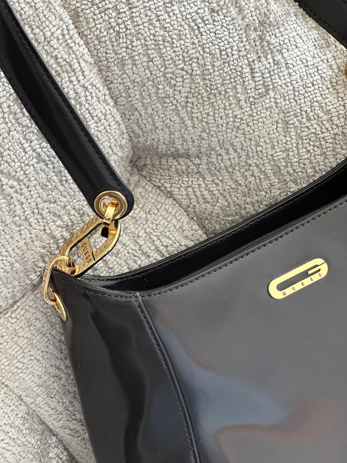 Stylish authentic vintage bag Guess