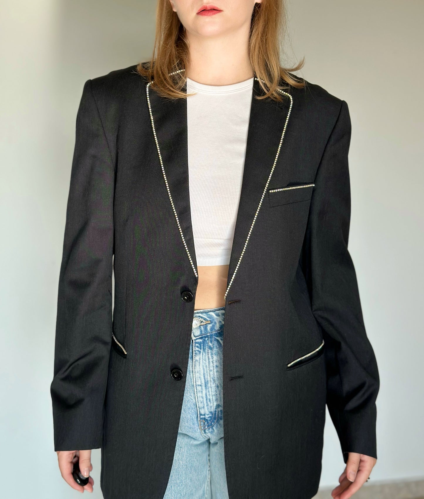 Vintage blazer with crystal chain ✨