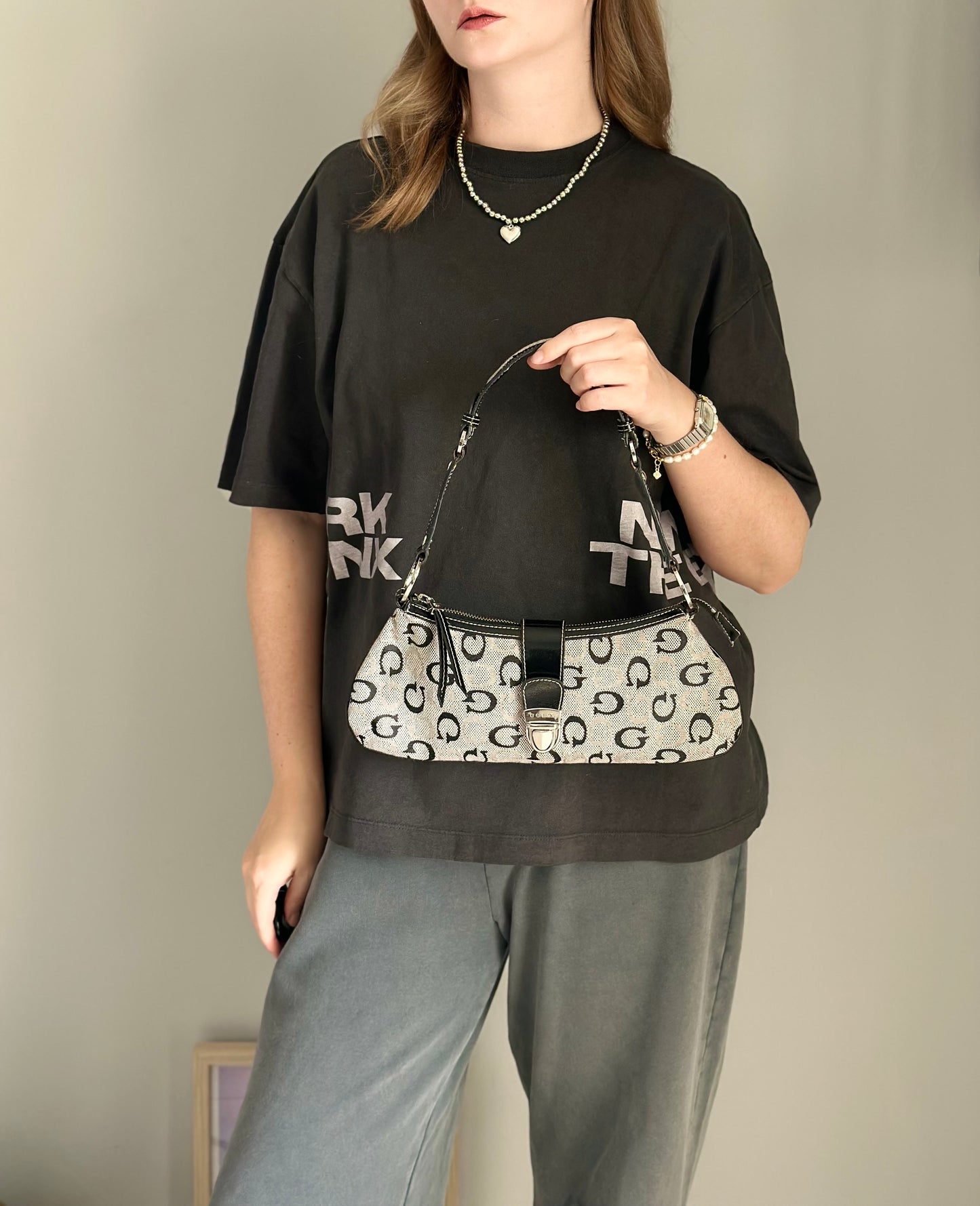 Vintage Guess grey baguette bag