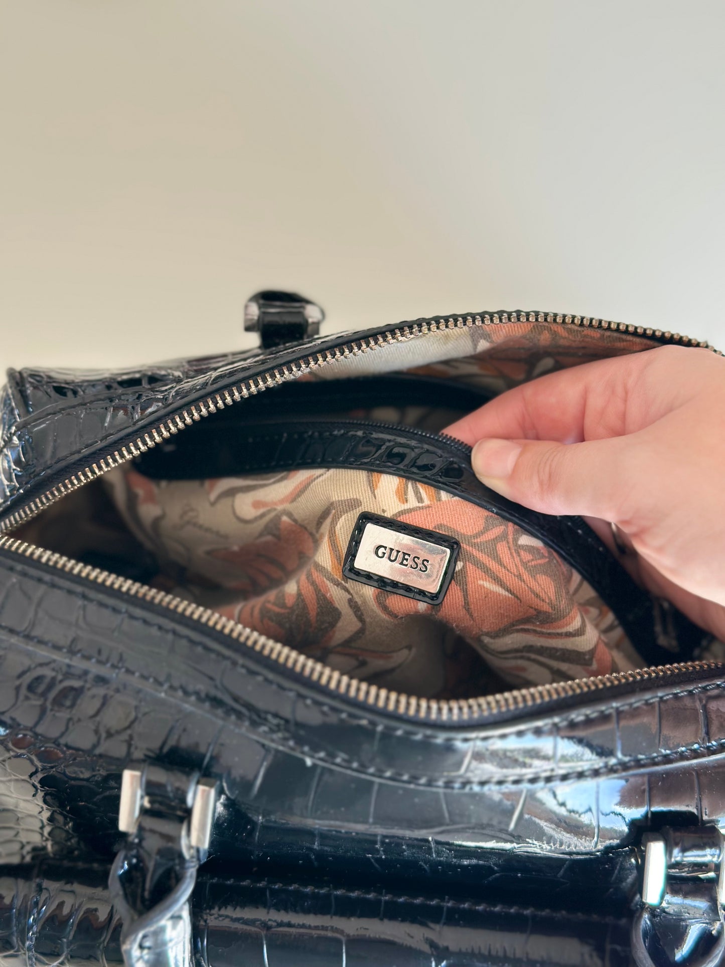 Сlassic vintage bag by Guess from 2000s