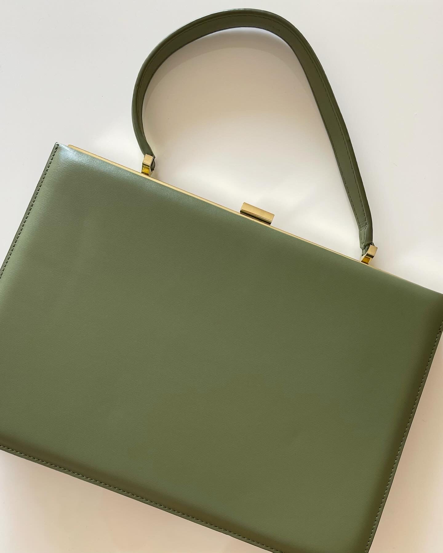 Gorgeous leather green bag (Celine inspired)