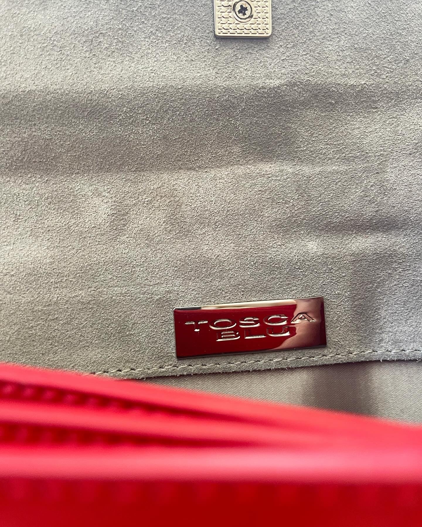 Gorgeous authentic patent leather bag from Tosca Blu ❤️