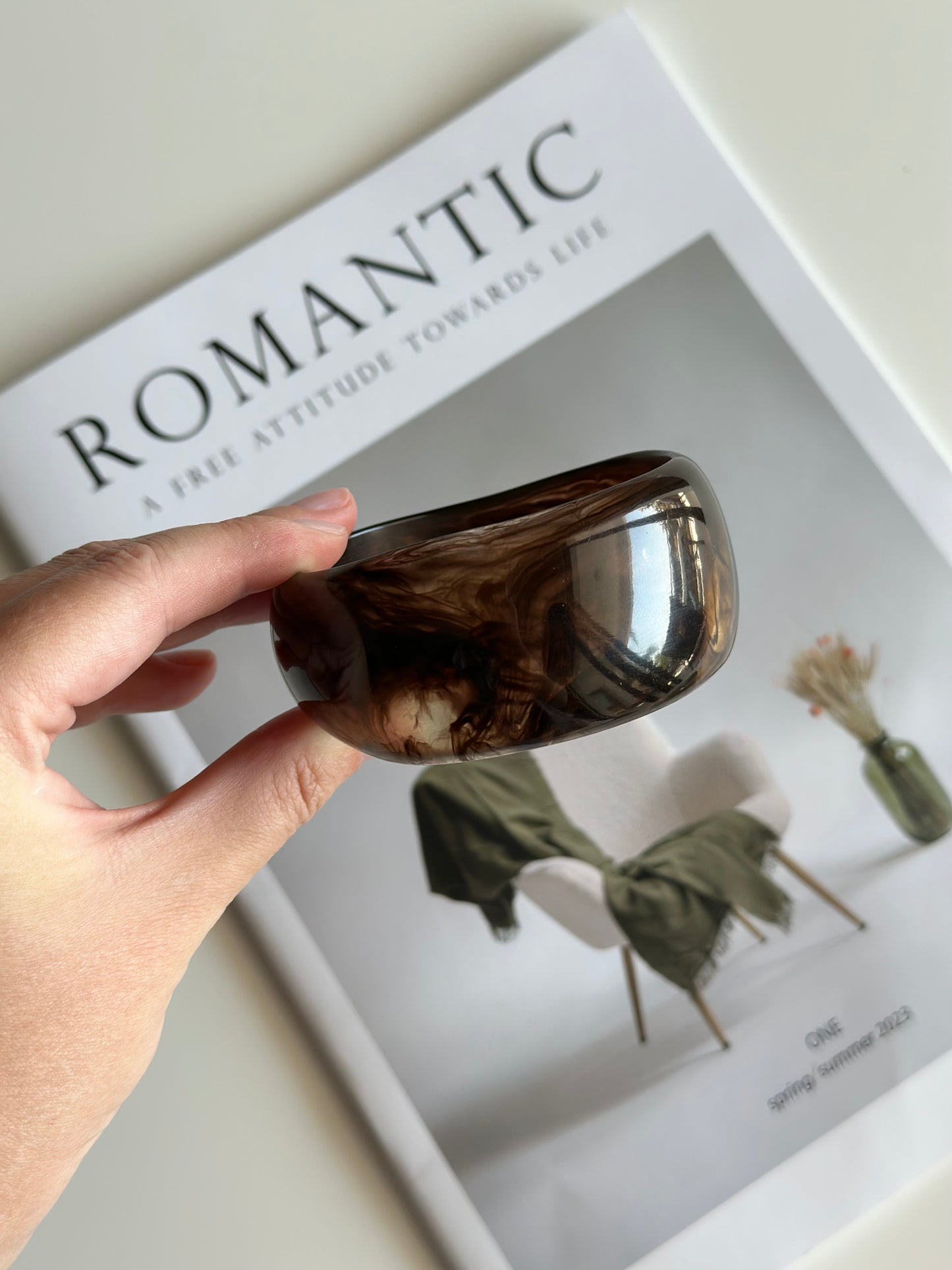Eye-catching vintage lucite bracelet