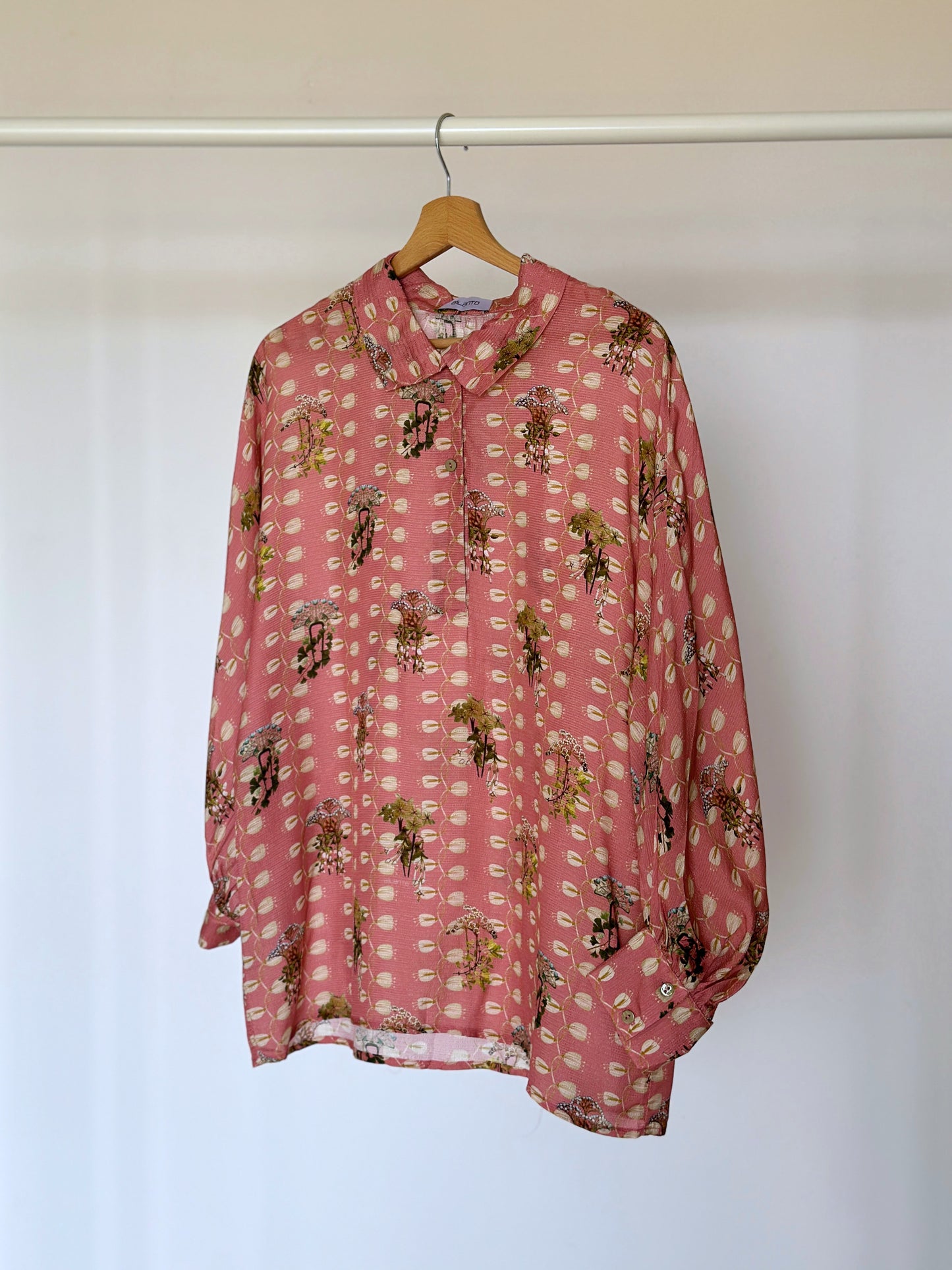 Beautiful viscose pink blouse