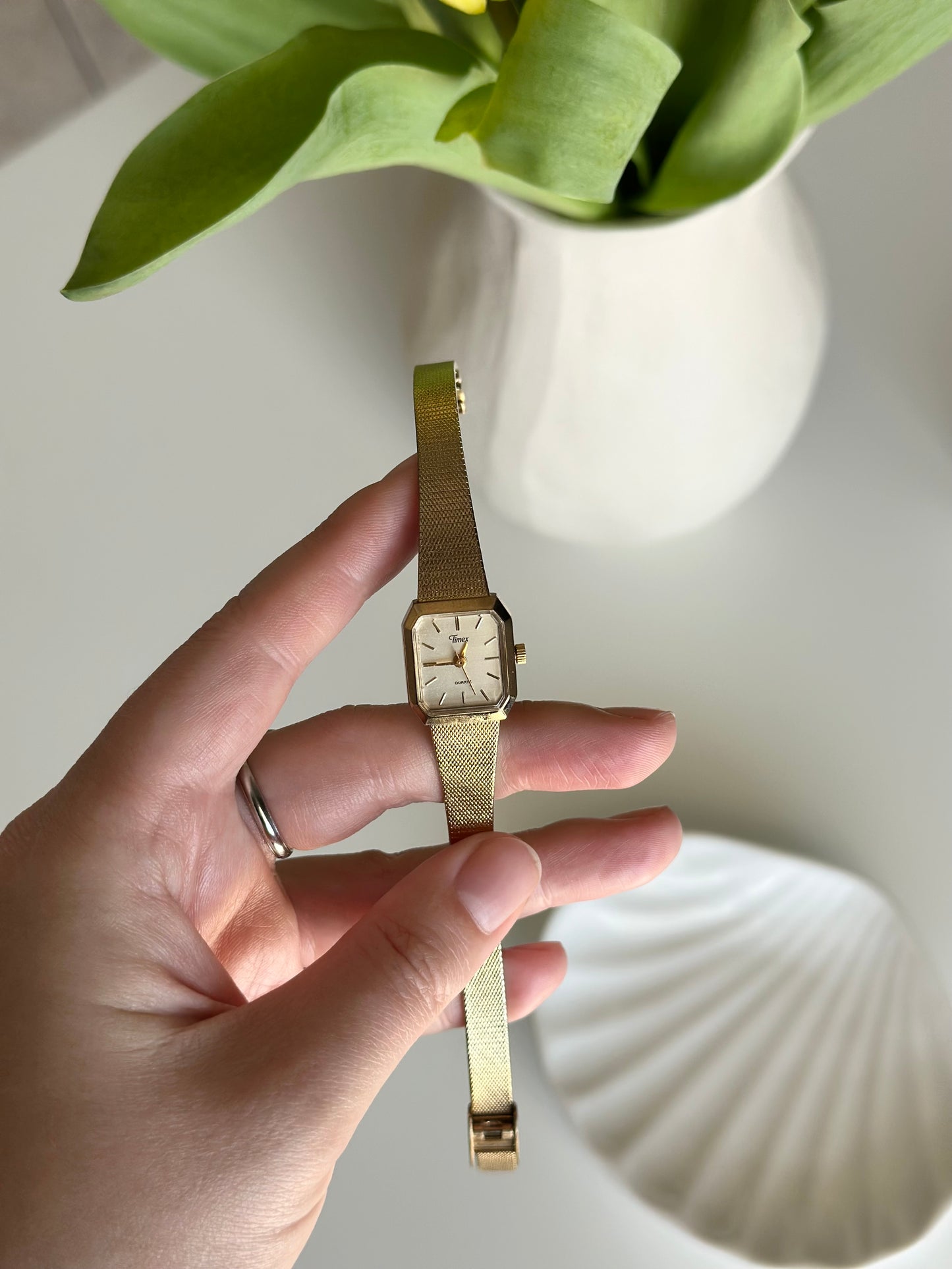 Stunning vintage gold-tone Timex watch from early 1990s.