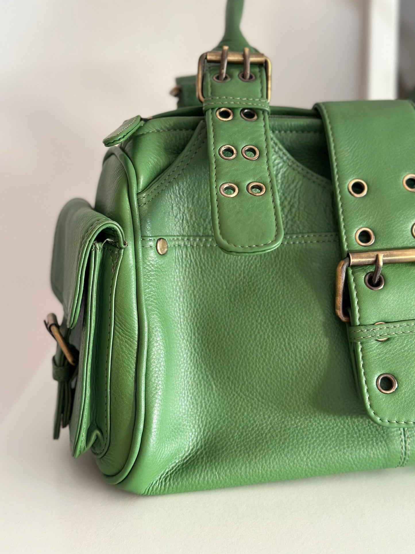 Vintage real leather bag 💔
