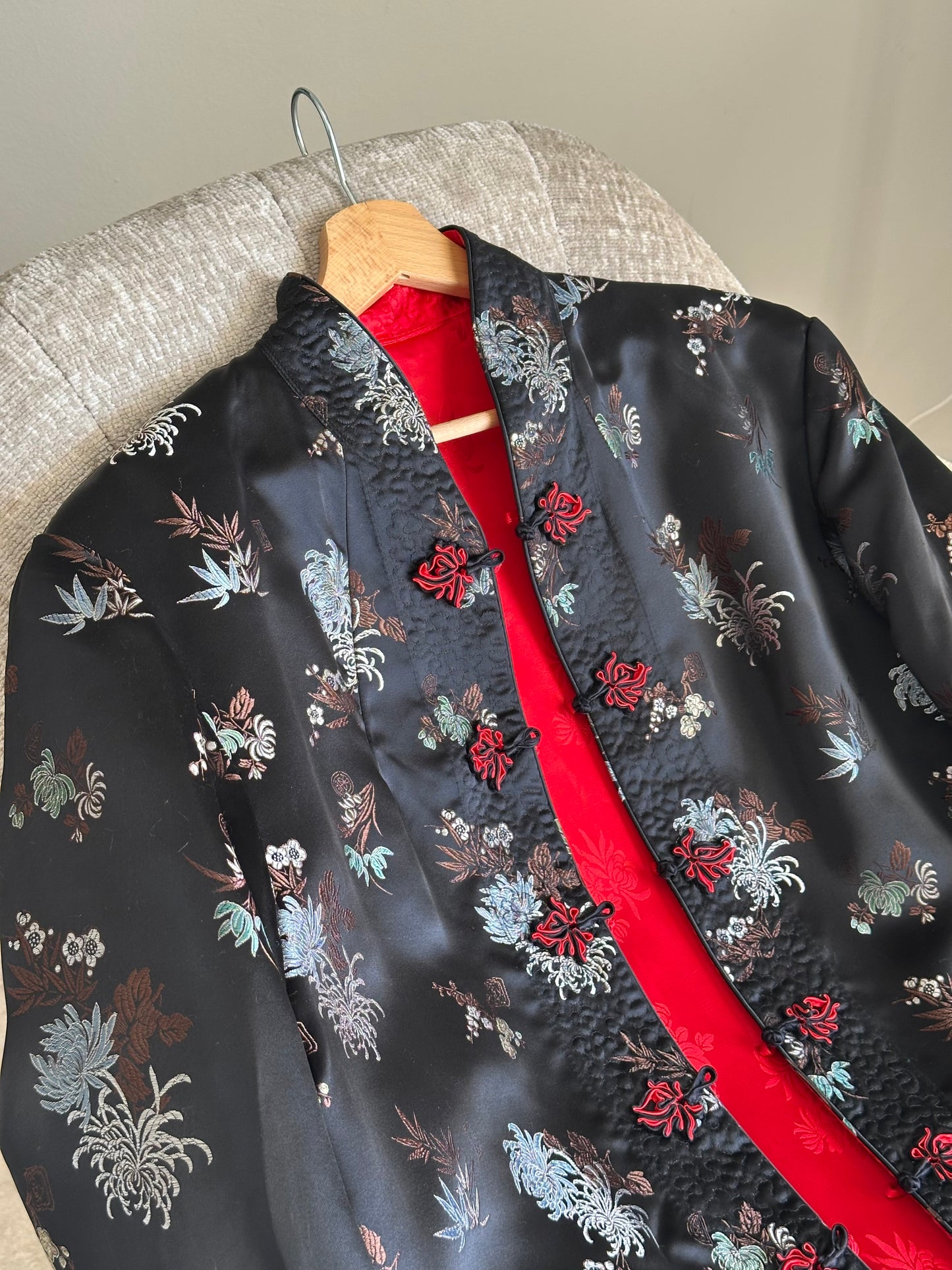 Stunning vintage silk reversible Asian jacket