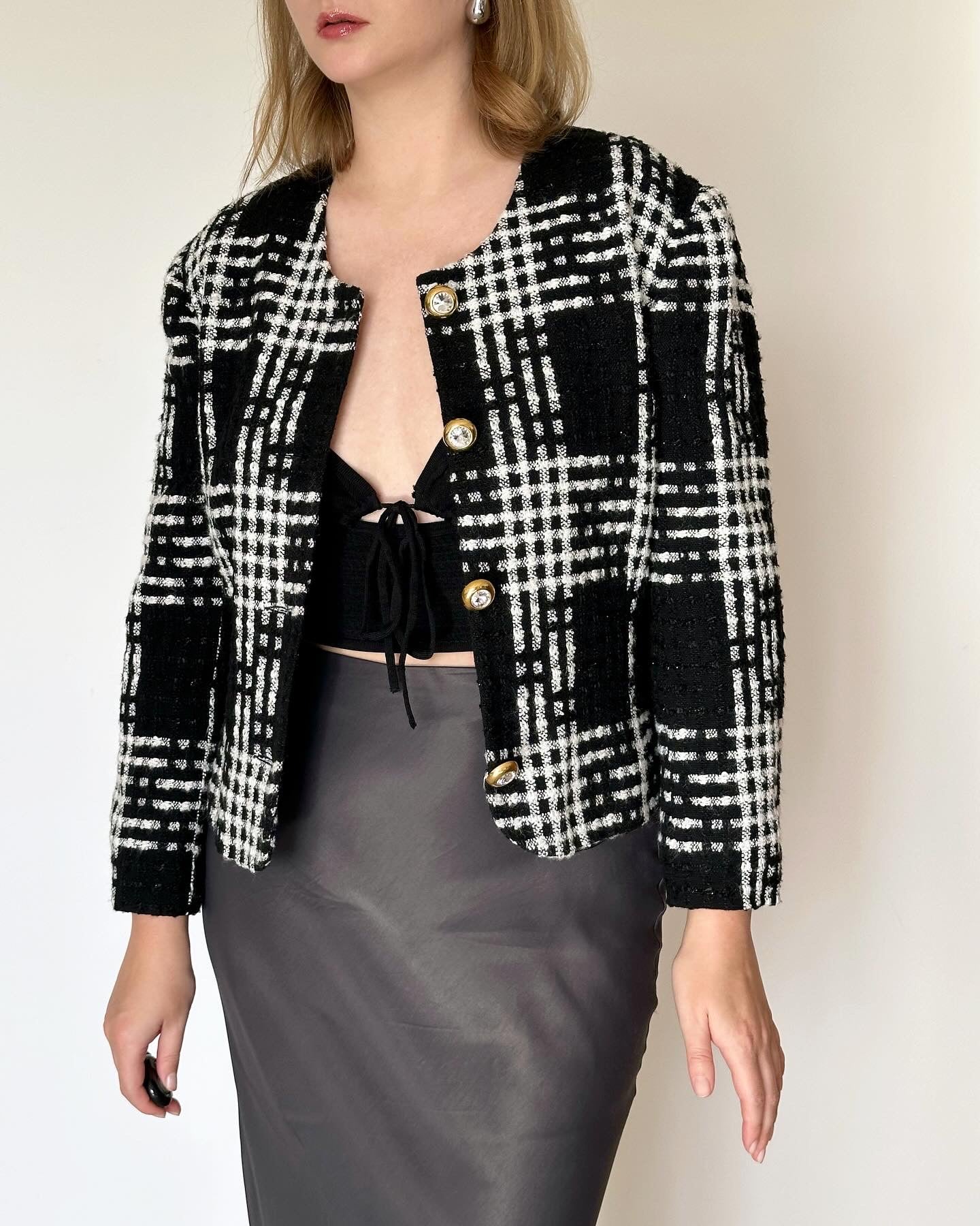 Beautiful vintage tweed blazer 💔