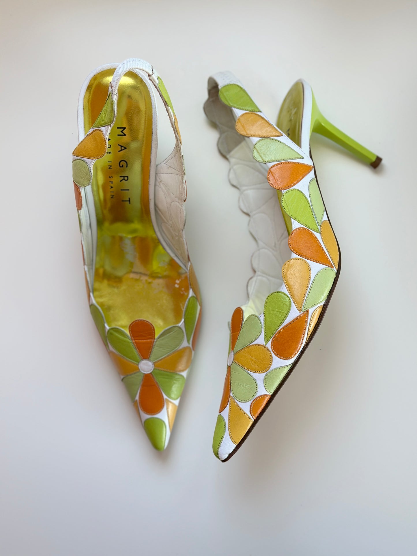 Vintage leather slingback shoes
