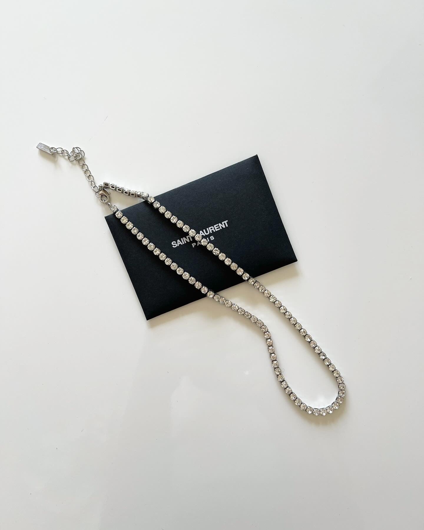 Lovely necklace with crystals (tennis chain)