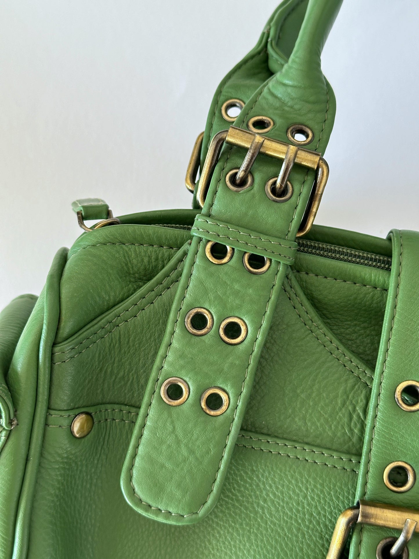 Vintage real leather bag 💔