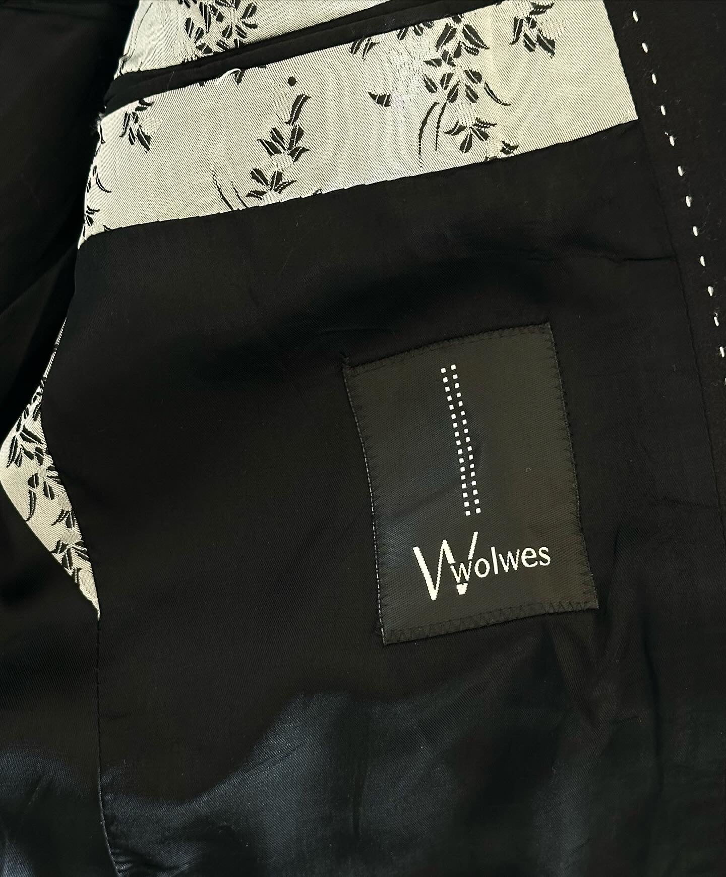 Vintage men's black blazer with accent buttons