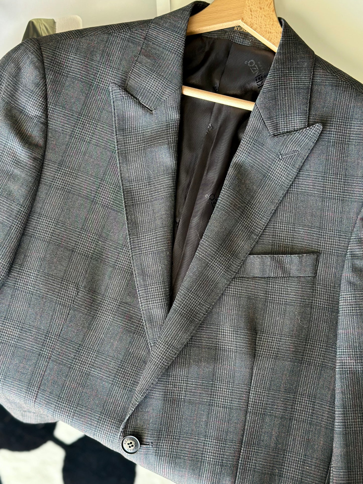 Exceptional and authentic vintage blazer from Kenzo