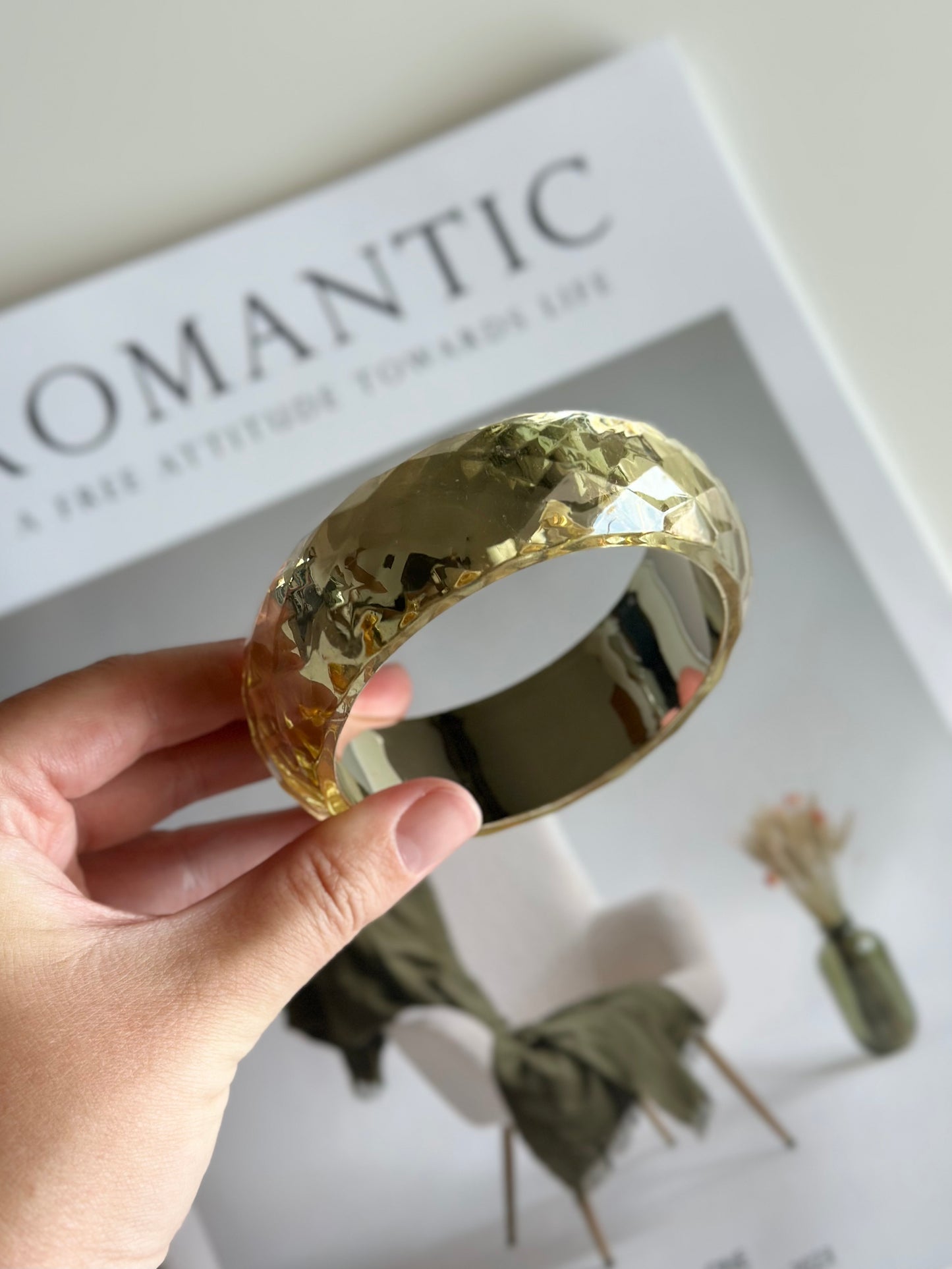 Sculptural vintage lucite bracelet
