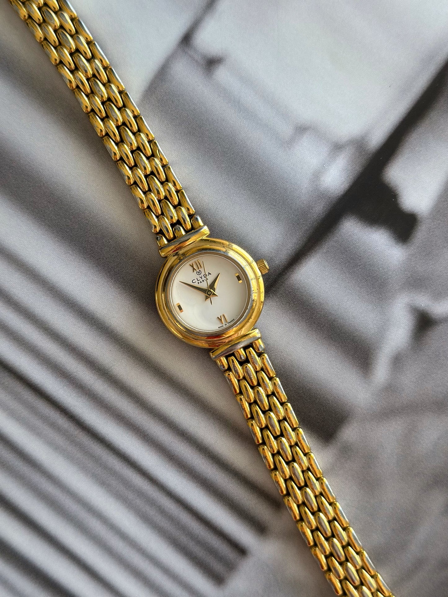 Beautiful vintage gold-tone watch Clyda (French brand) ✨