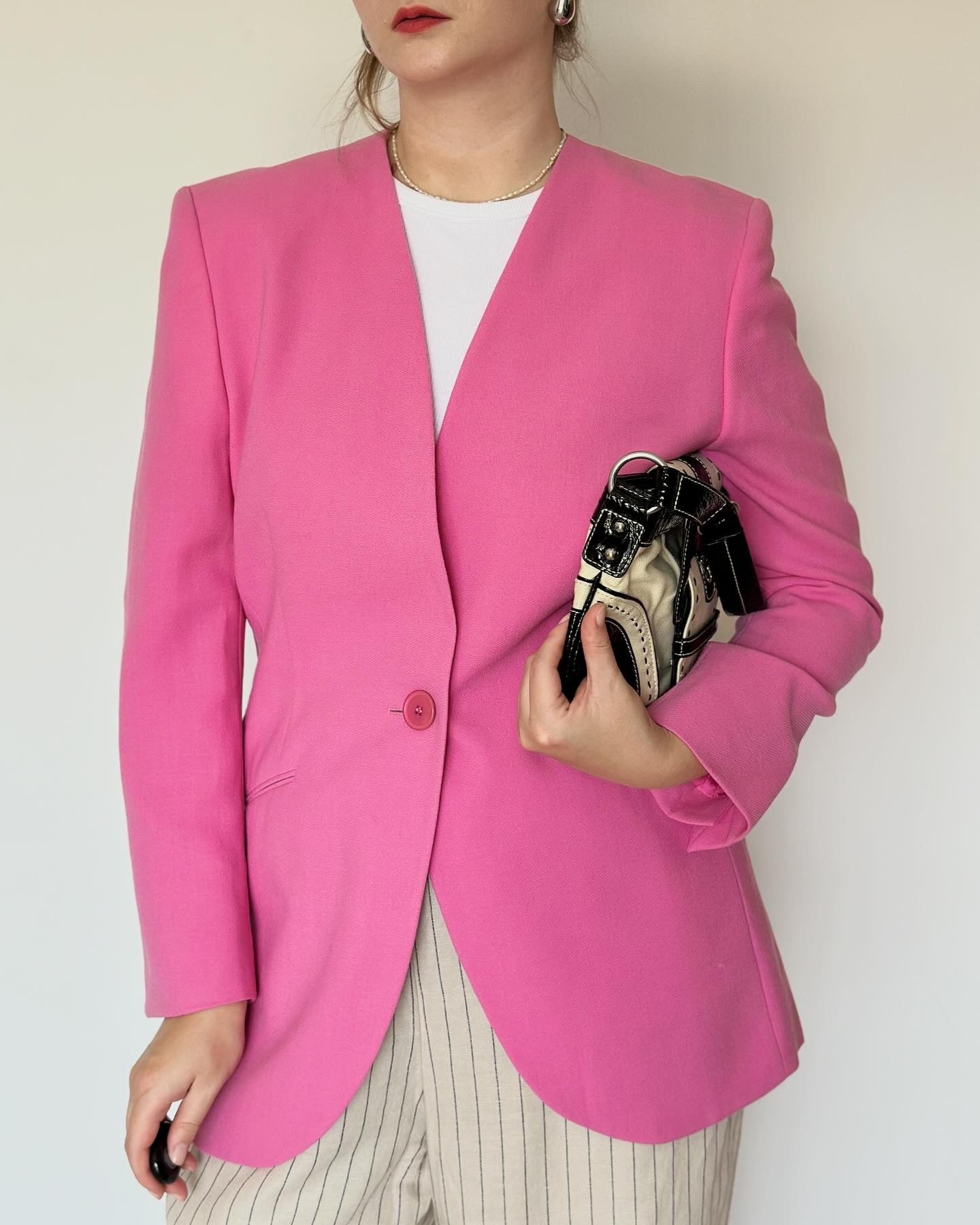 Stunning vintage lapeless blazer by Akris (Swiss luxury brand)