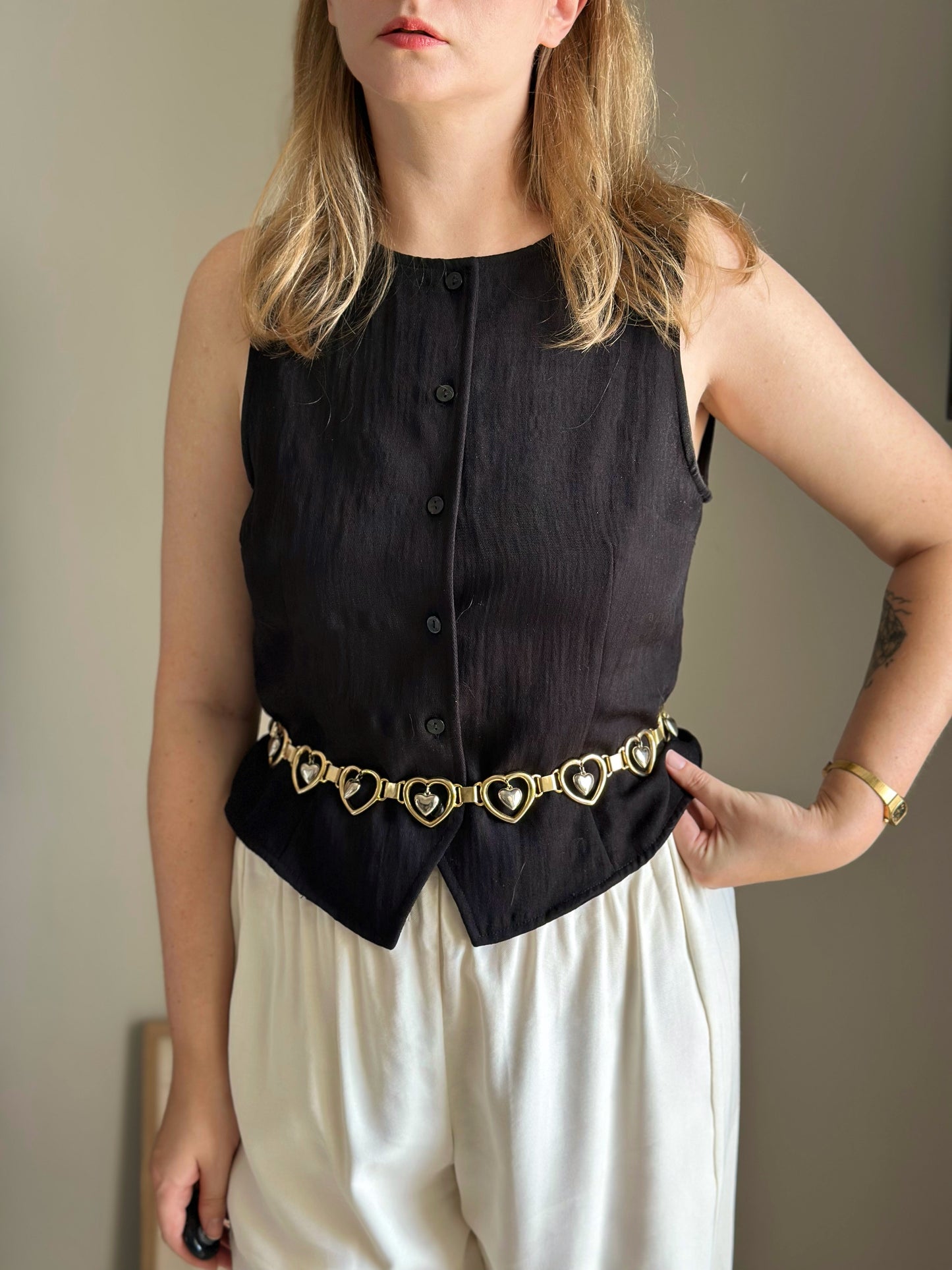 Amazing vintage two-tone belt with hearts
