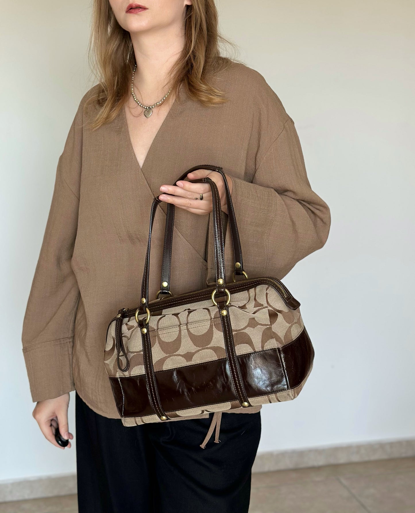 Beautiful authentic vintage bag Coach