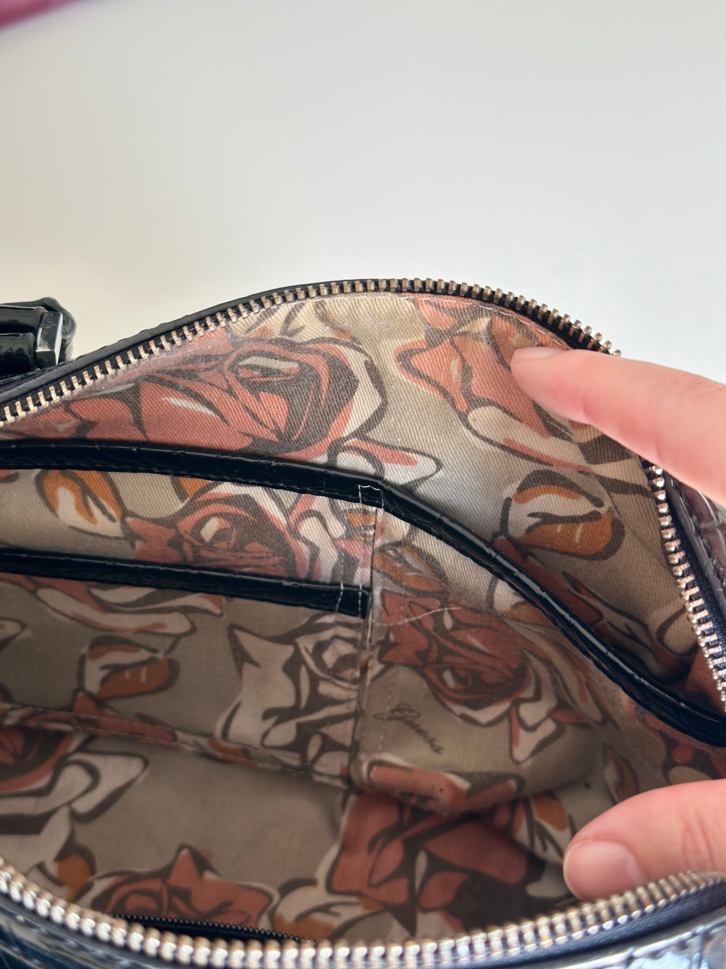Сlassic vintage bag by Guess from 2000s