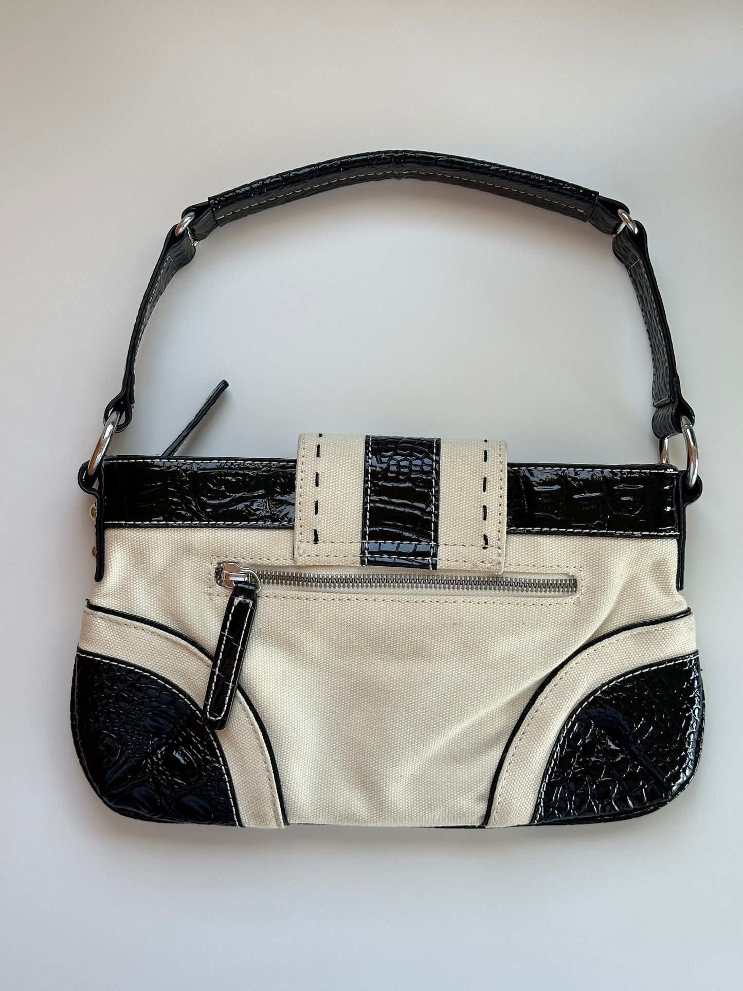 Stylish vintage baguette bag