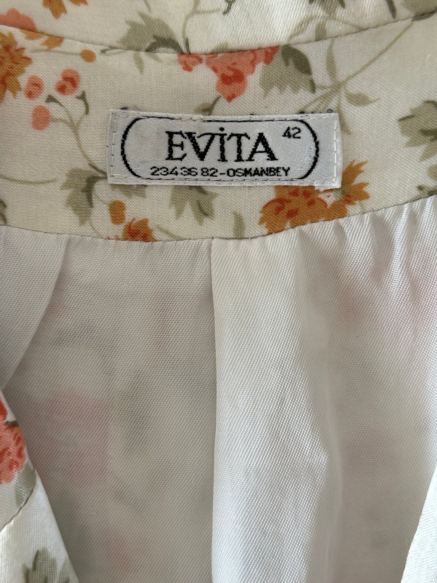 Beautiful vintage satin blazer with floral print