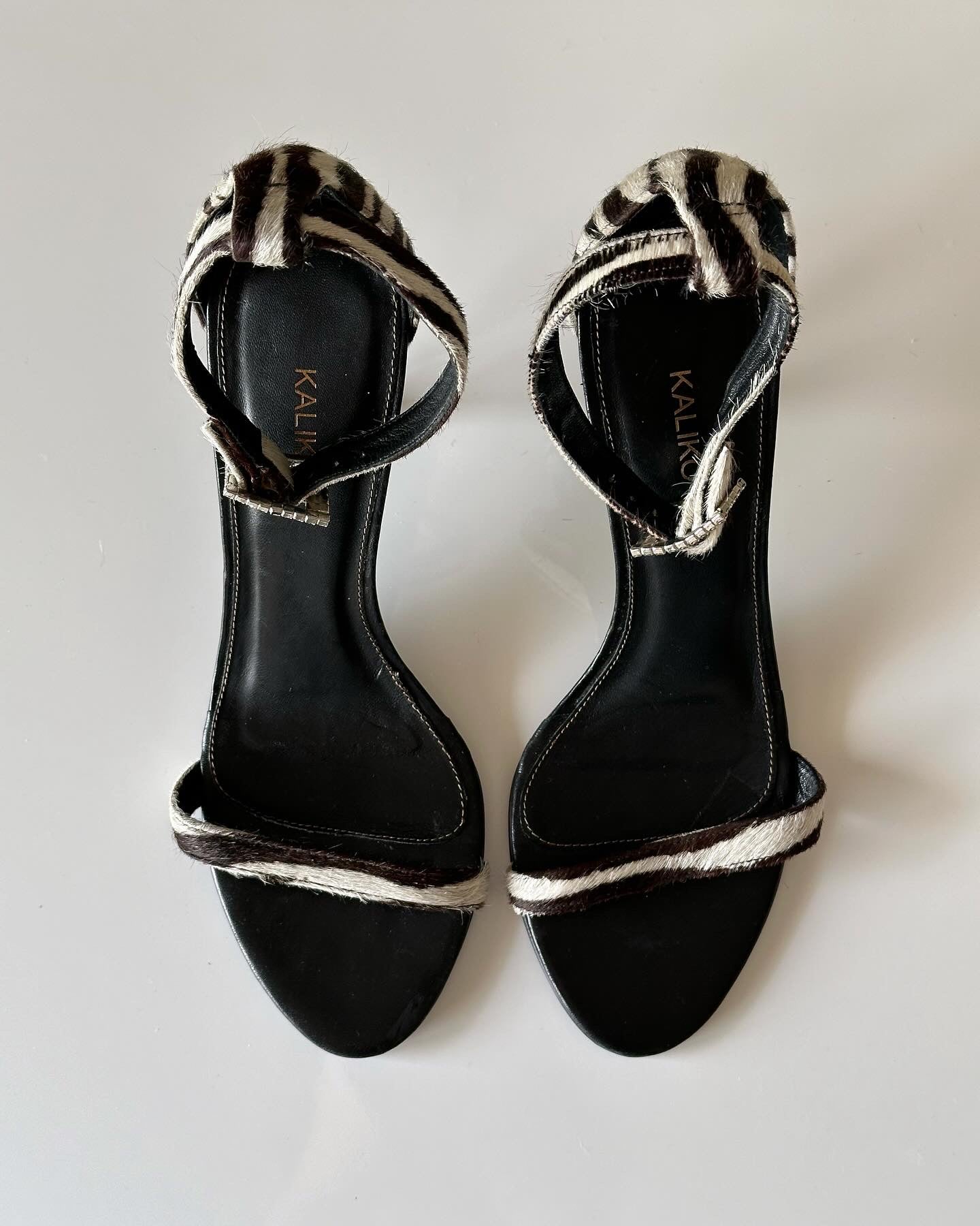 Lovely vintage high-heel leather shoes Kaliko