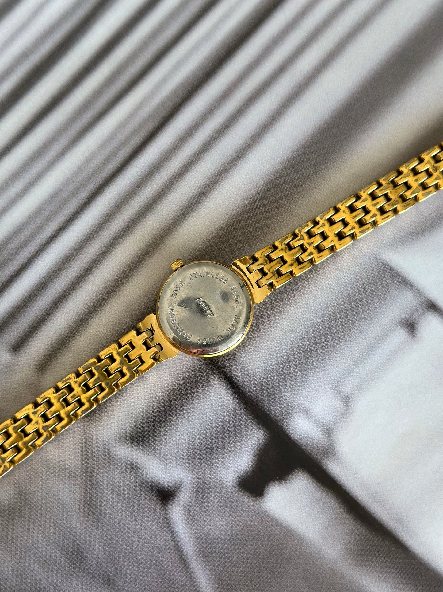 Beautiful vintage gold-tone watch Clyda (French brand) ✨