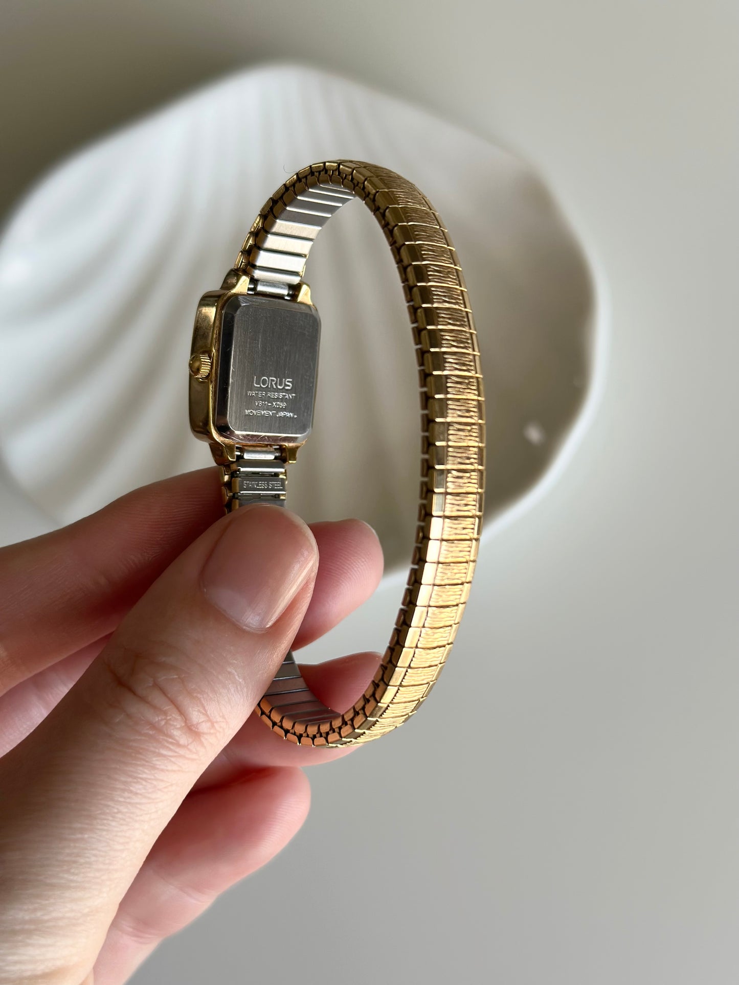 Stunning vintage gold-tone watch by Lorus (part of Seiko)