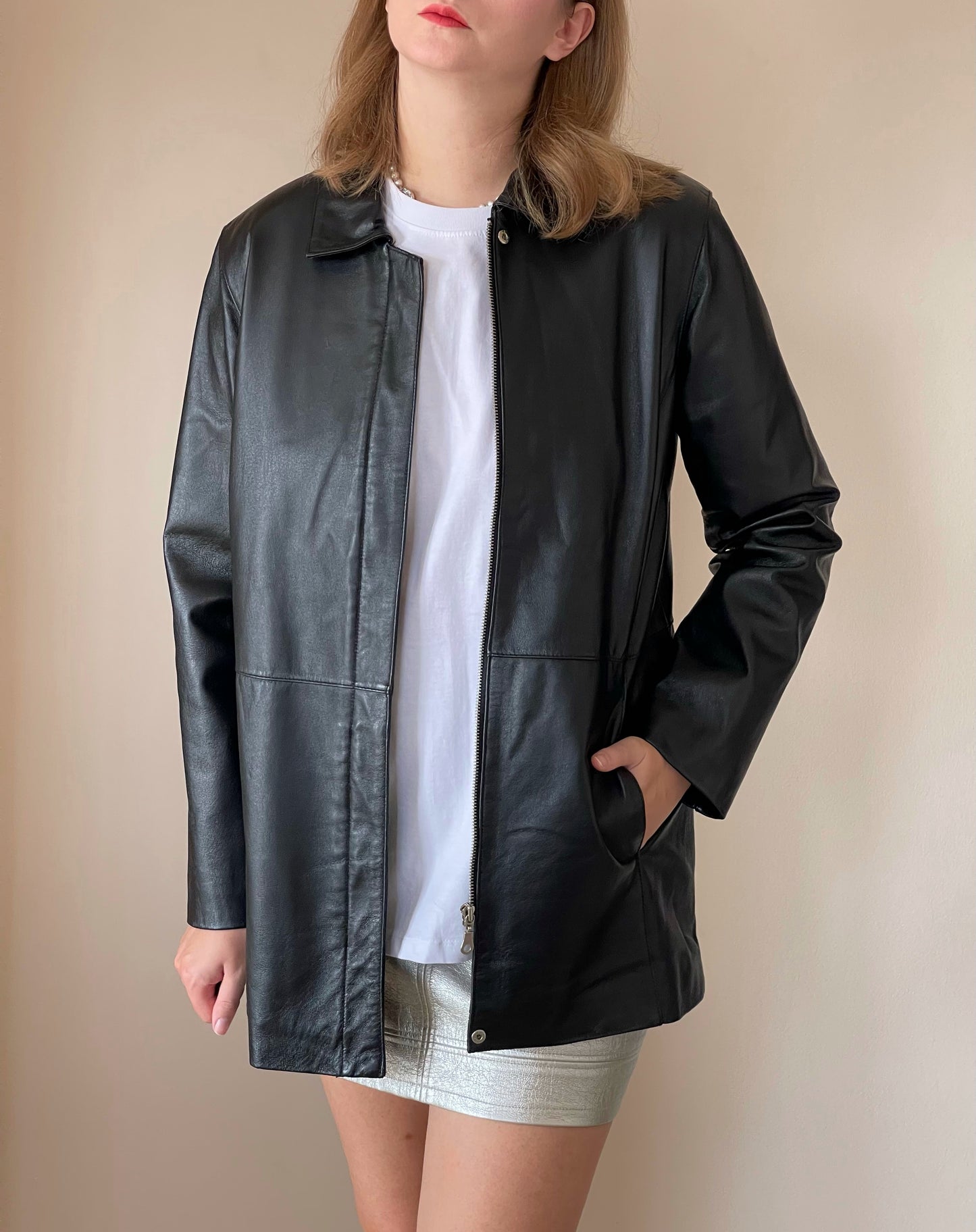 Stunning vintage minimalistic leather jacket