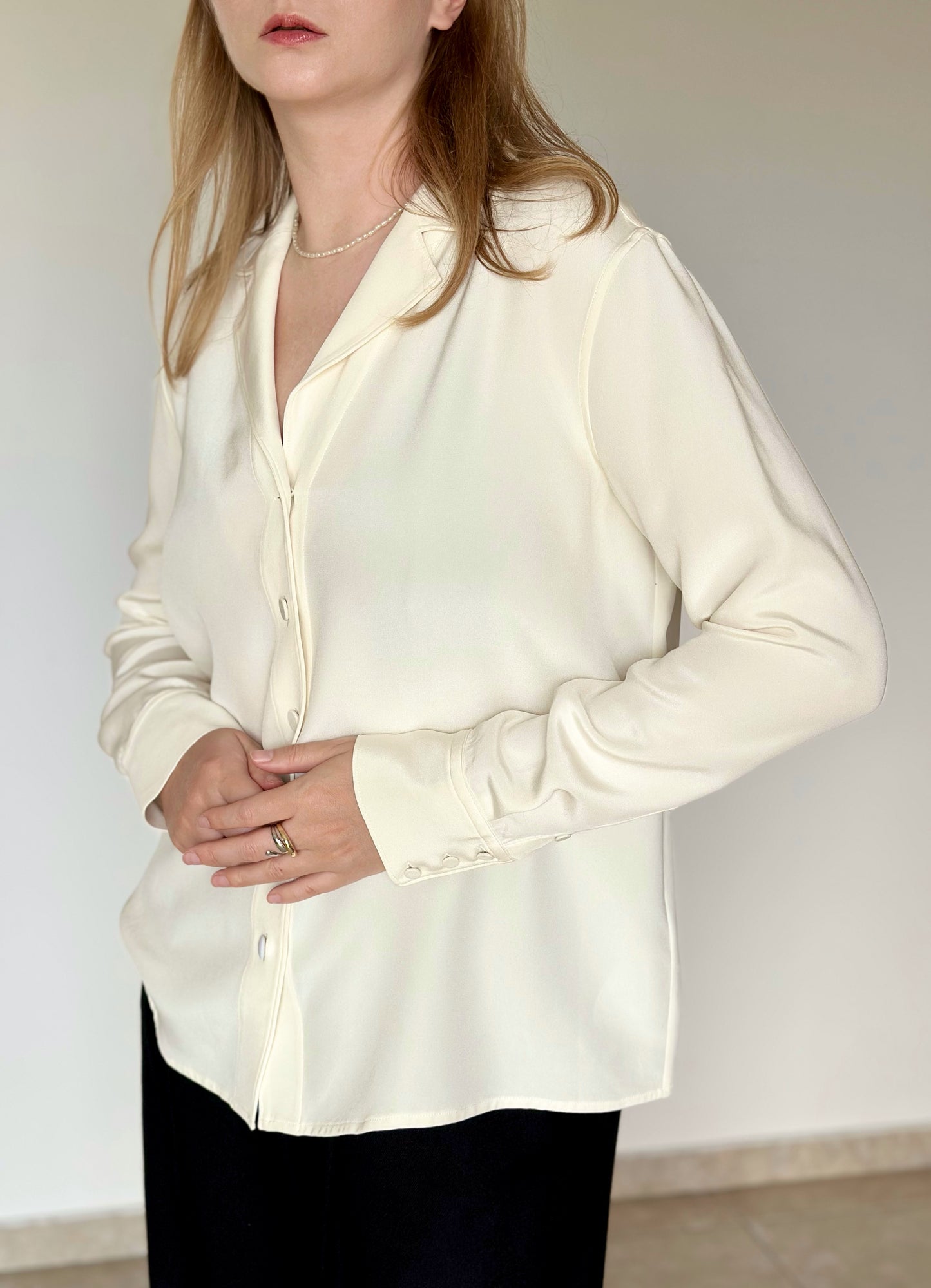 Luxurious 100% silk ivory blouse by Suistudio