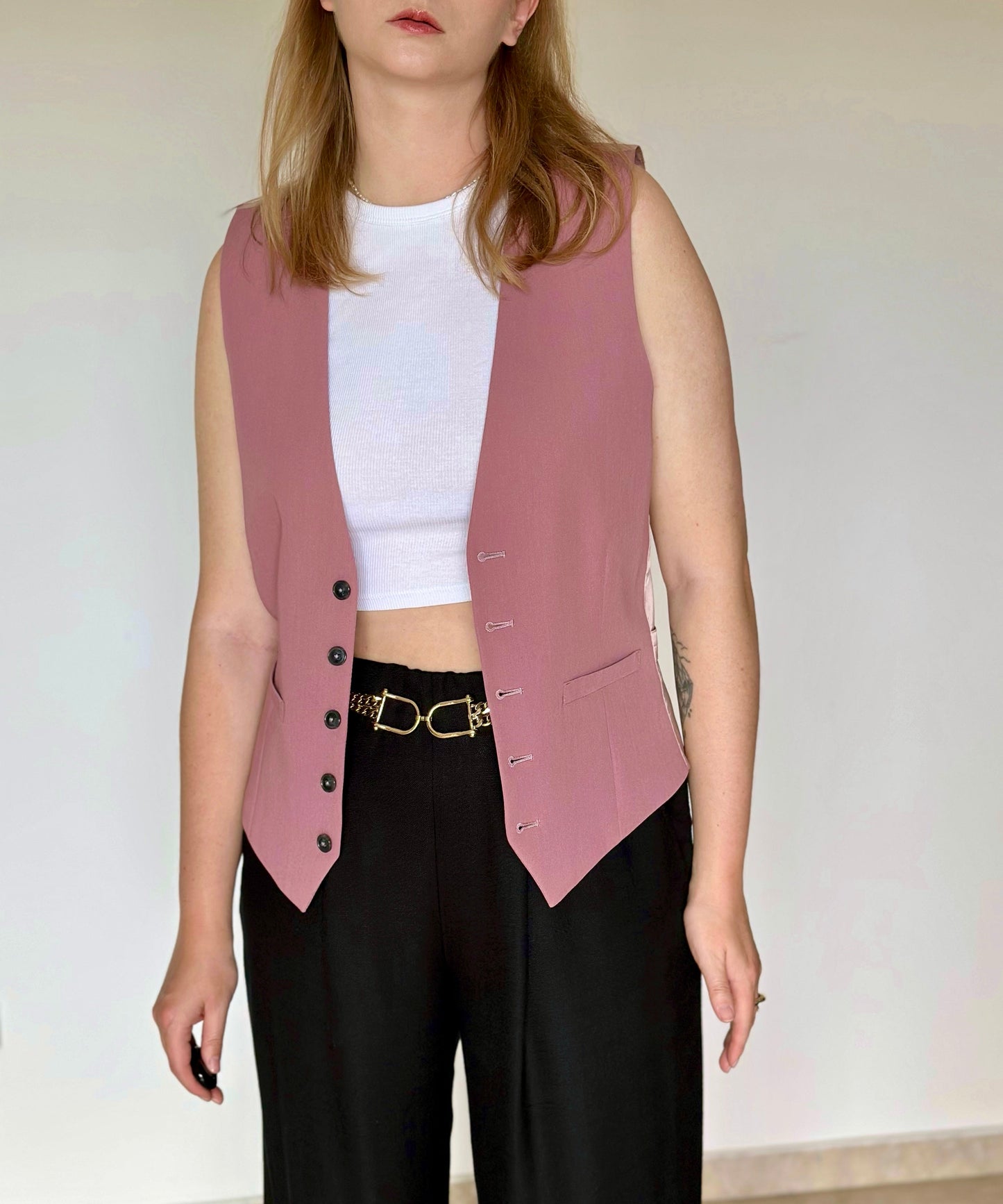 Men's vest in a beautiful dusty pink color