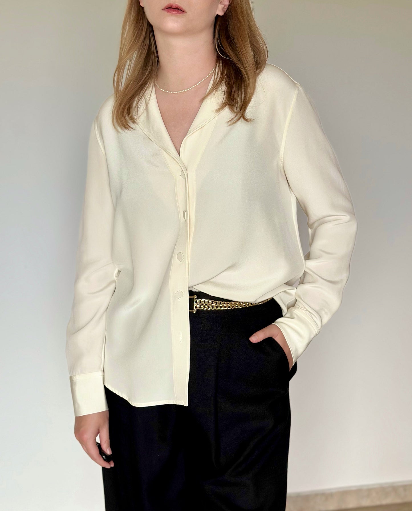 Luxurious 100% silk ivory blouse by Suistudio