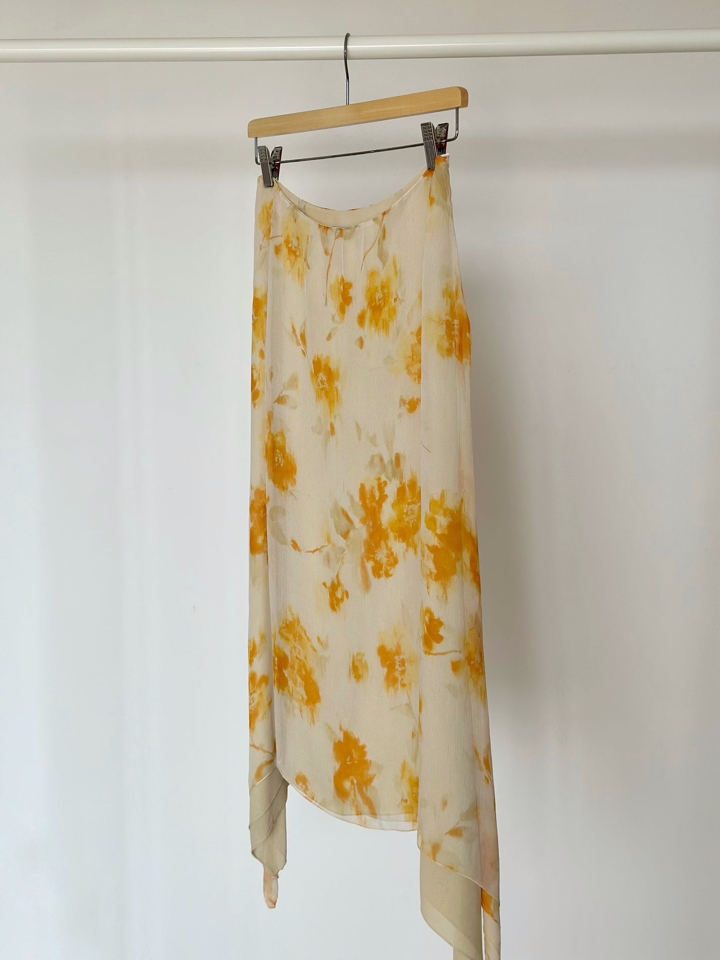 Stunning vintage asymmetrical 100% silk skirt