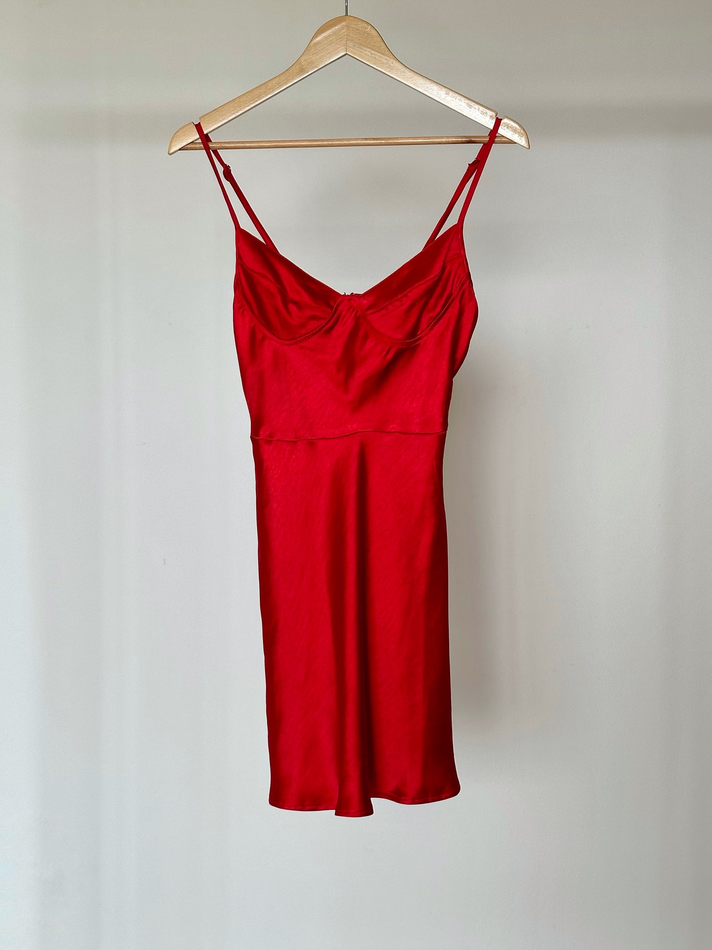 Incredible red satin mini dress