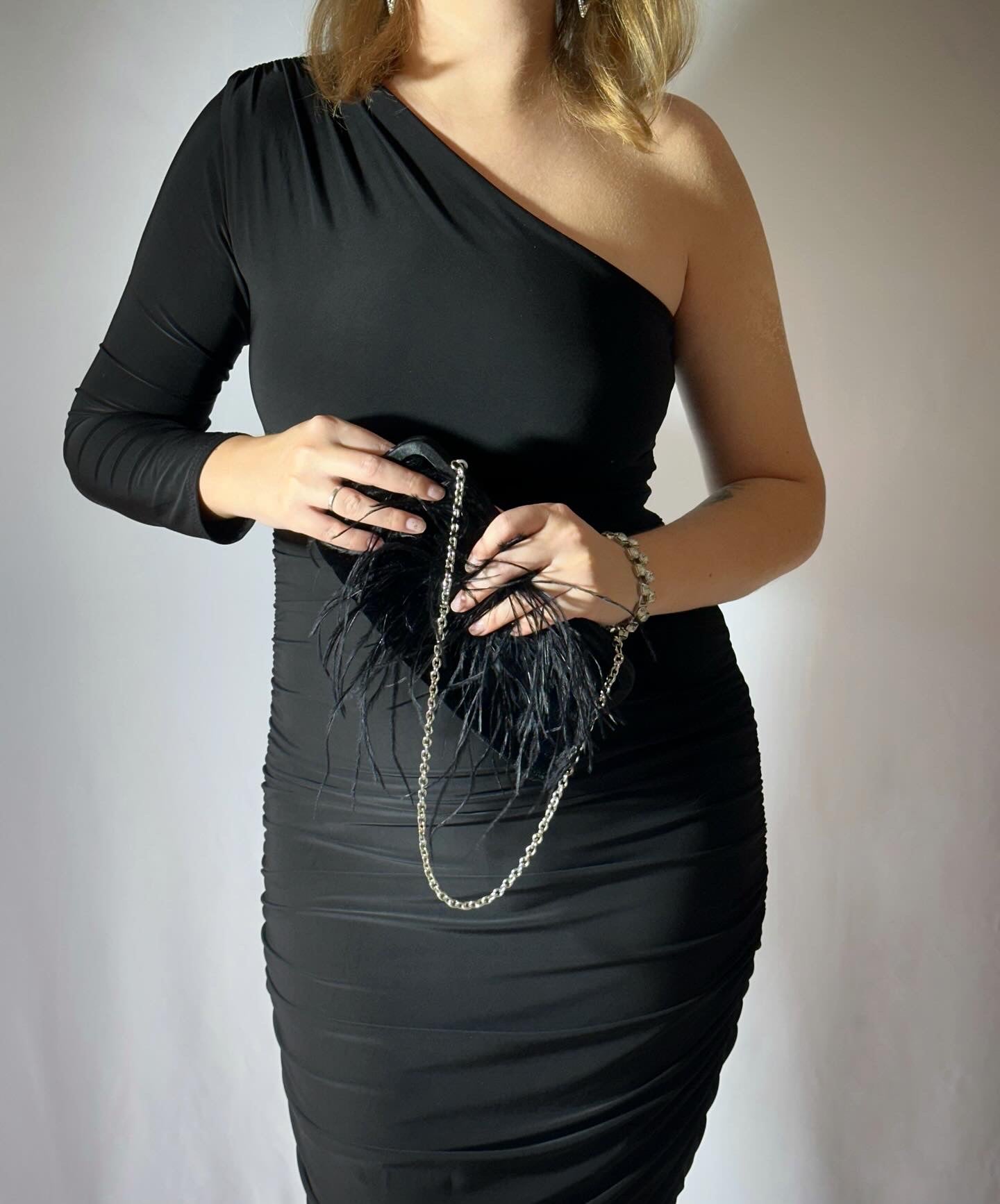 Amazing one shoulder black dress