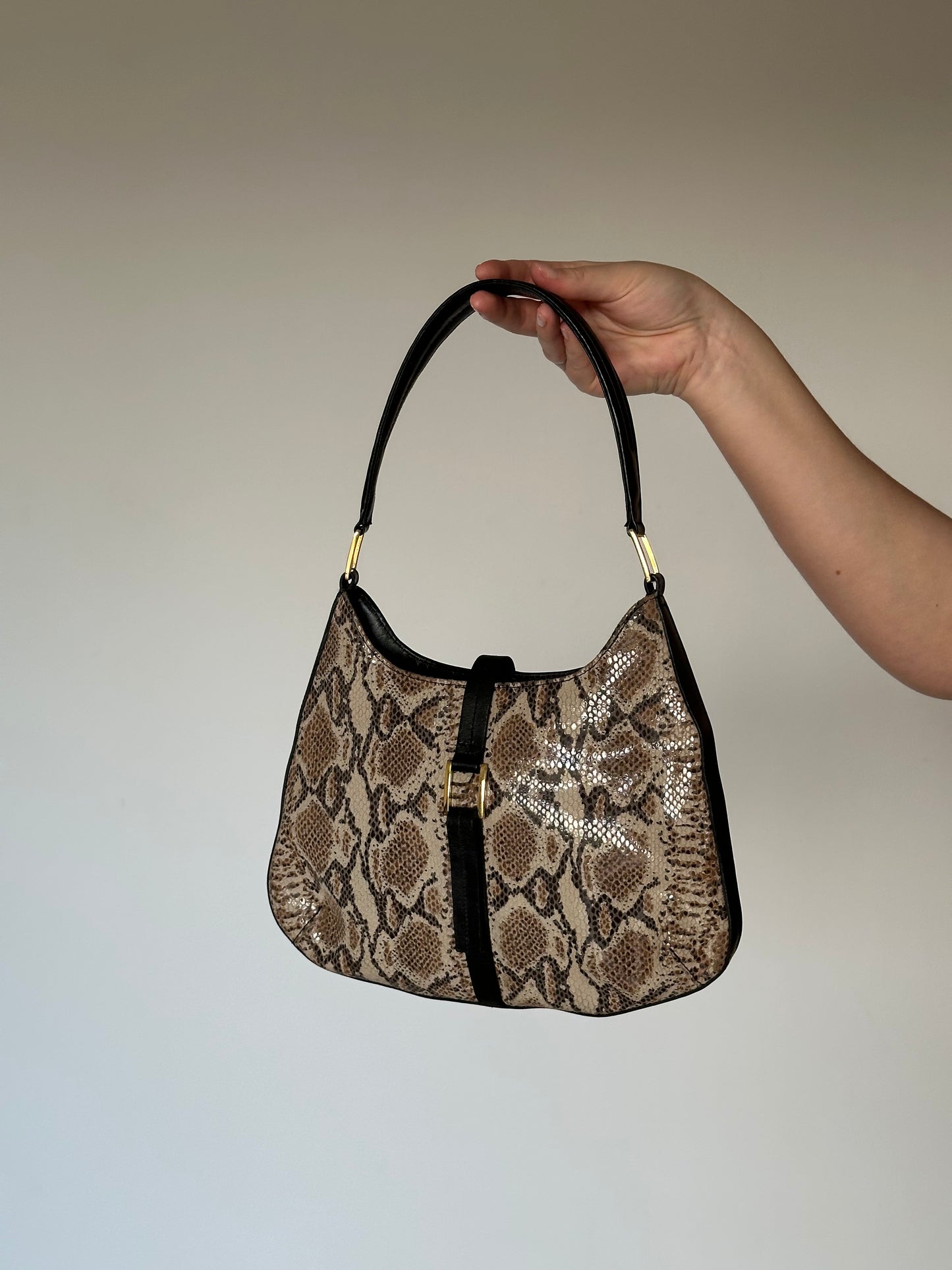 Vintage leather bag