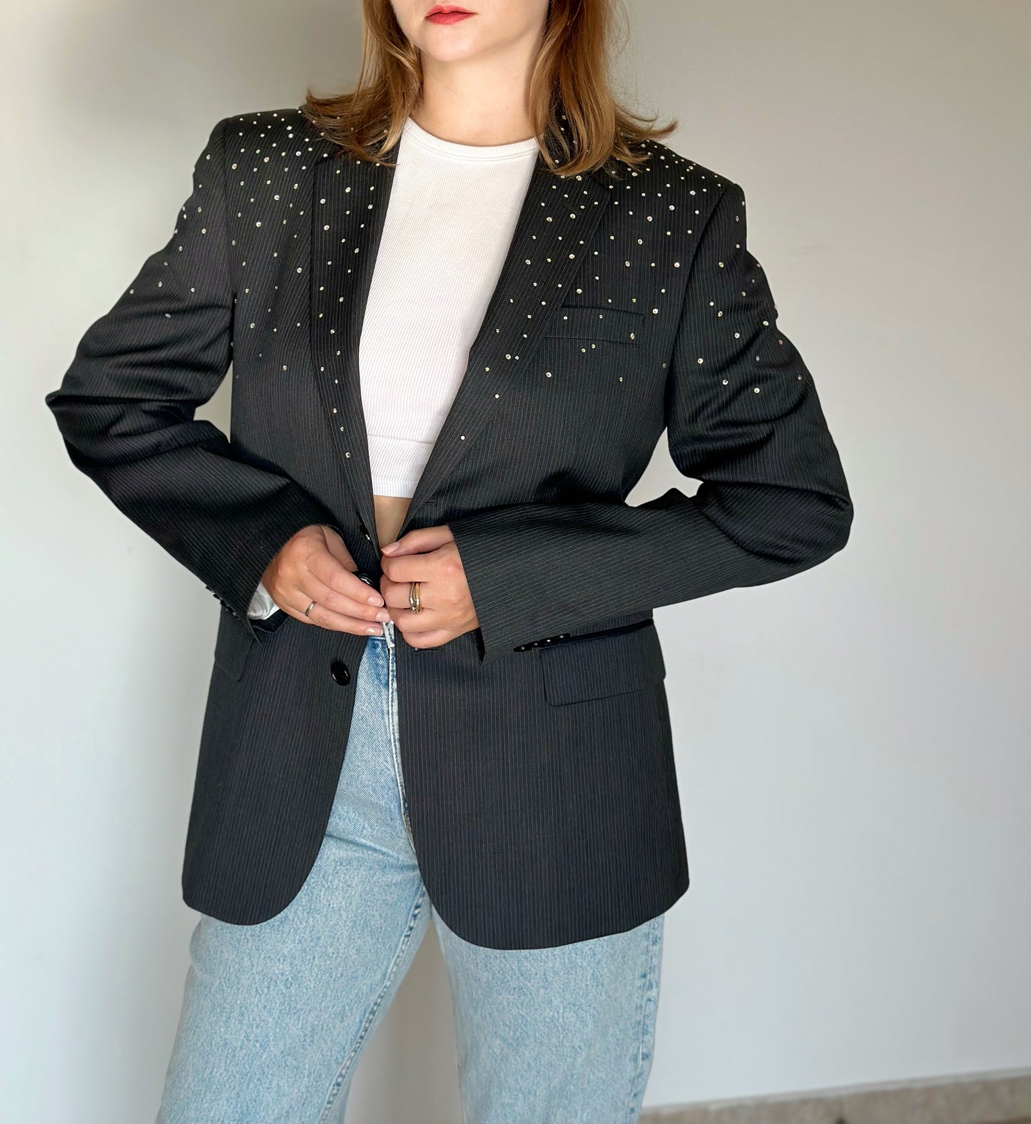 Vintage blazer with rhinestones ✨
